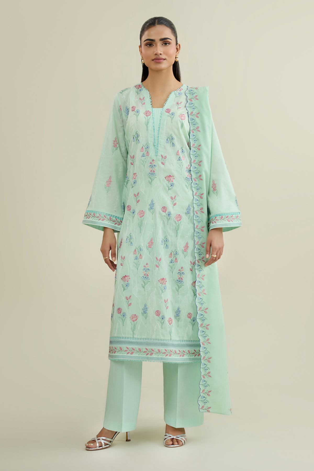 3 Piece - Embroidered Lawn Suit - E1972 - Shop Now at Kayseria