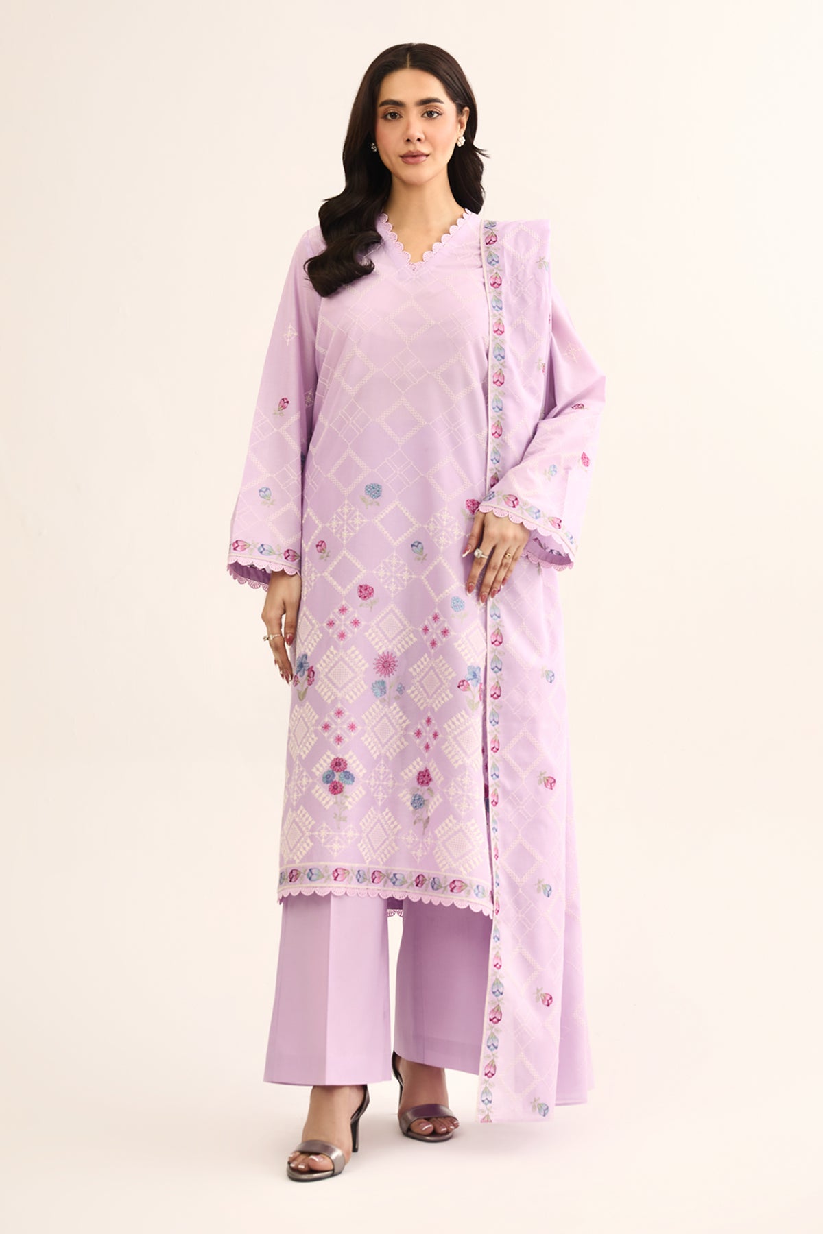 LAWN | EMBROIDERED - Shop Now at Kayseria