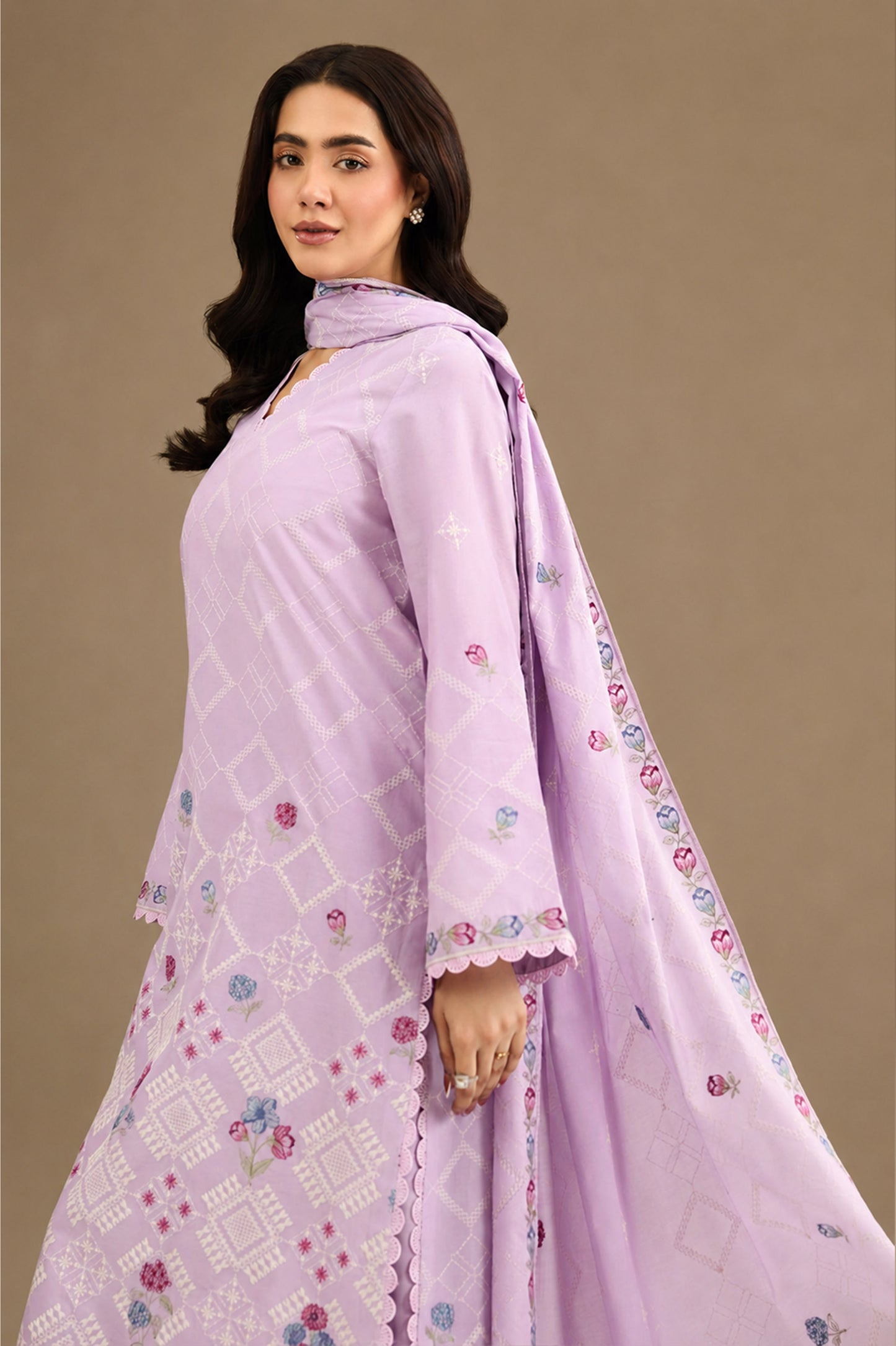 LAWN | EMBROIDERED