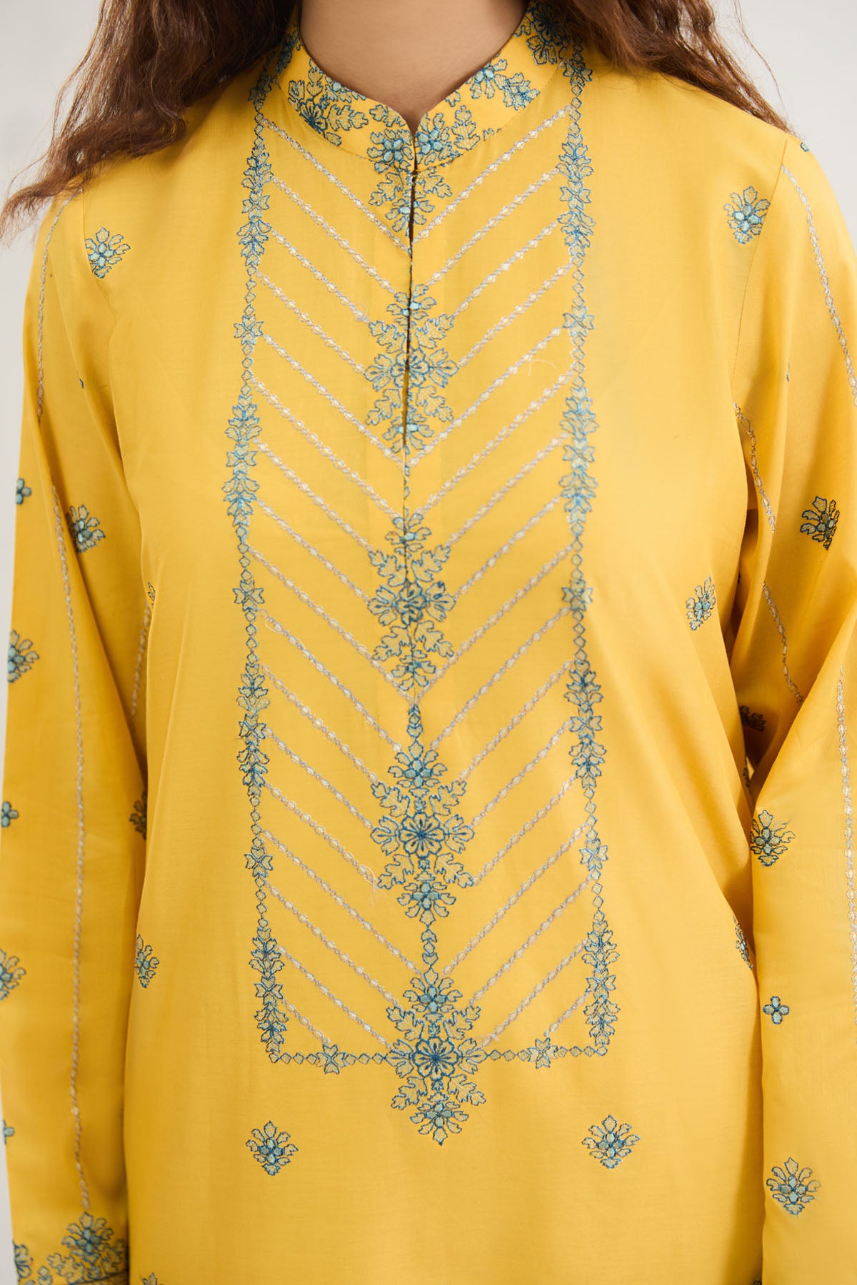LAWN | EMBROIDERED - Shop Now at Kayseria