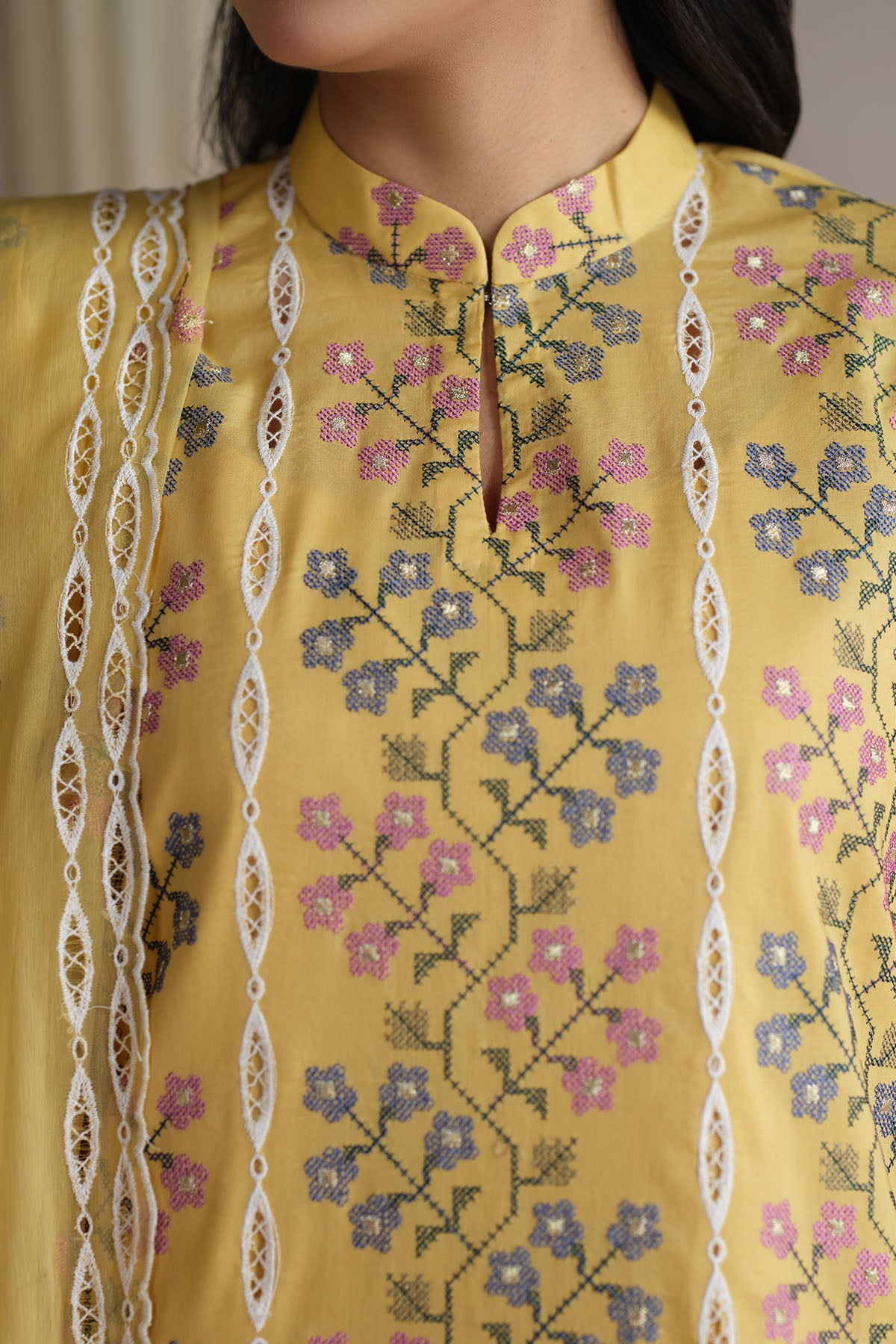 LAWN | EMBROIDERED - Shop Now at Kayseria