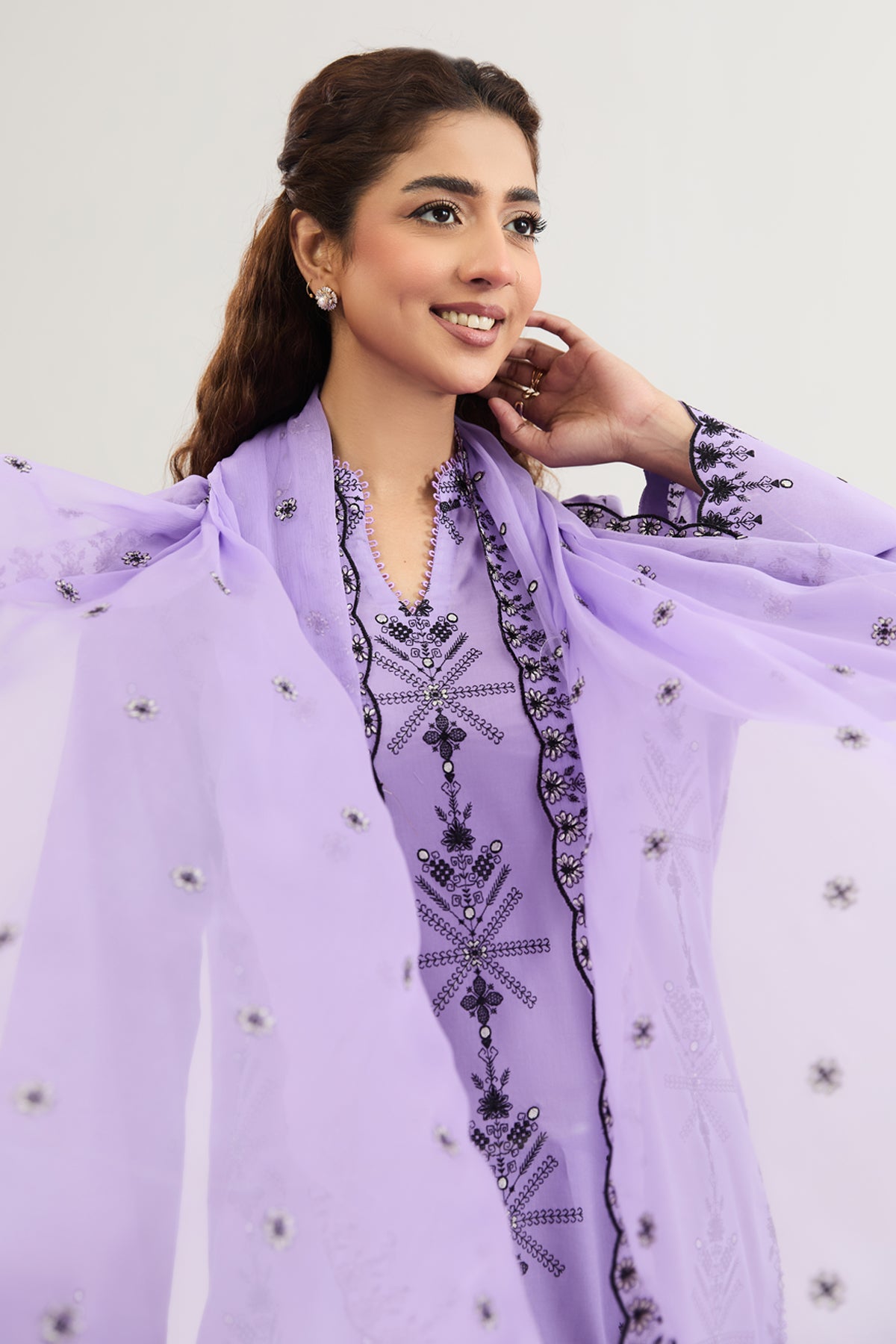 LAWN | EMBROIDERED - Shop Now at Kayseria