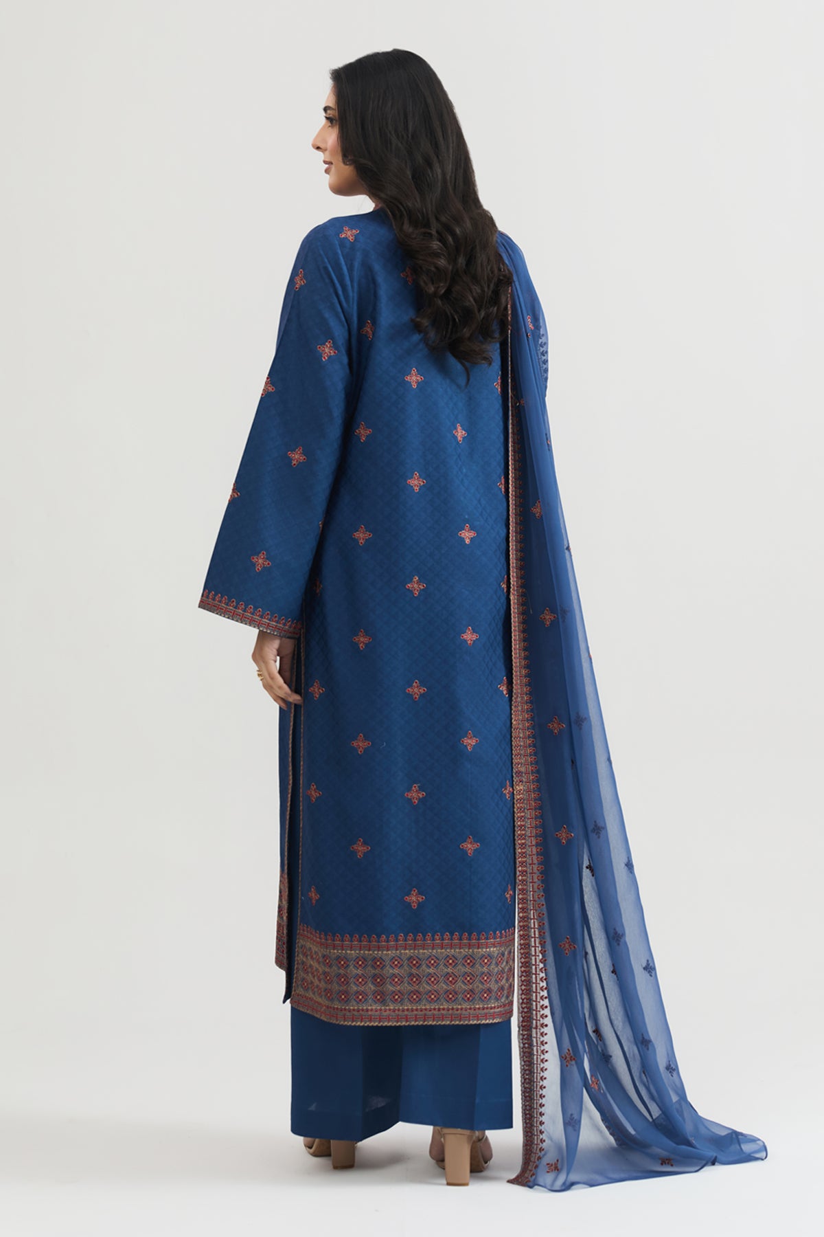 JACQUARD | EMBROIDERED - Shop Now at Kayseria