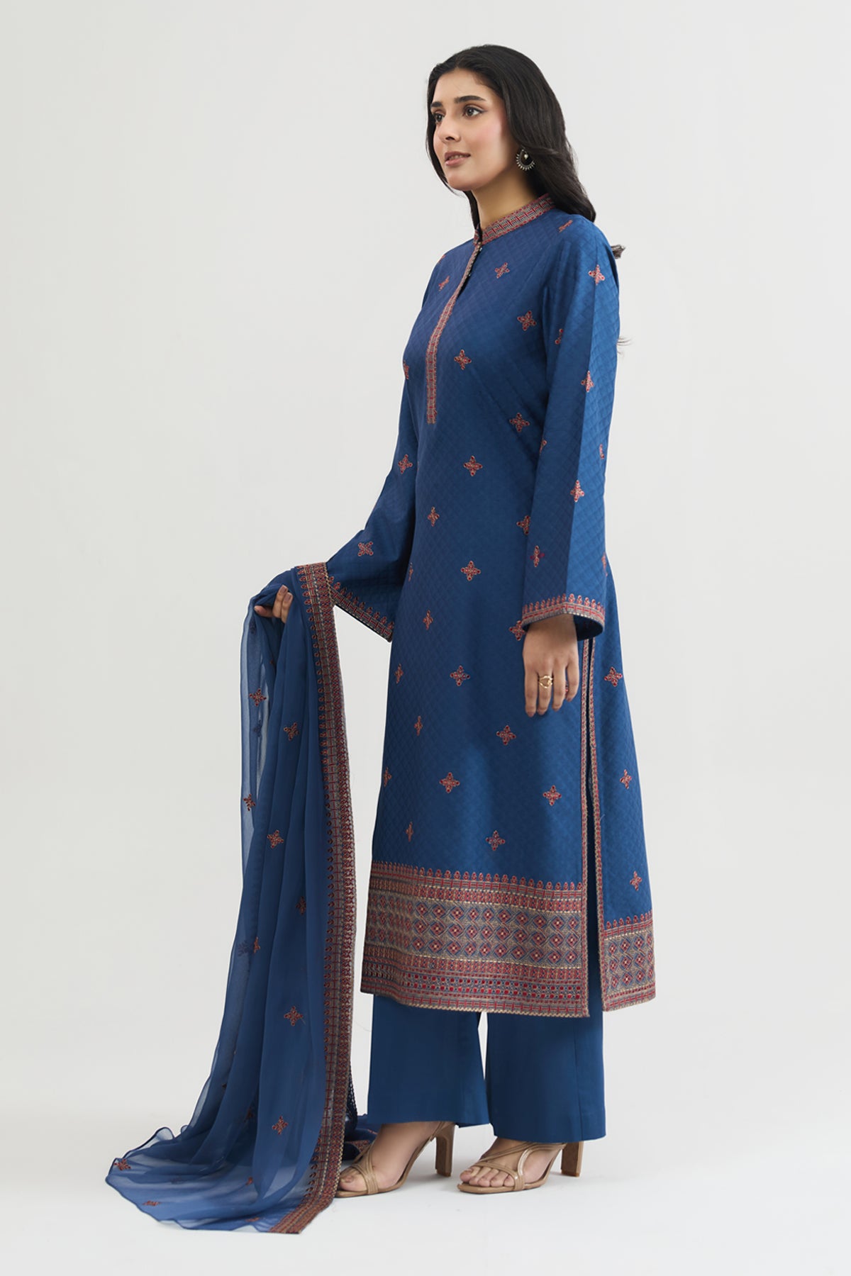 JACQUARD | EMBROIDERED - Shop Now at Kayseria