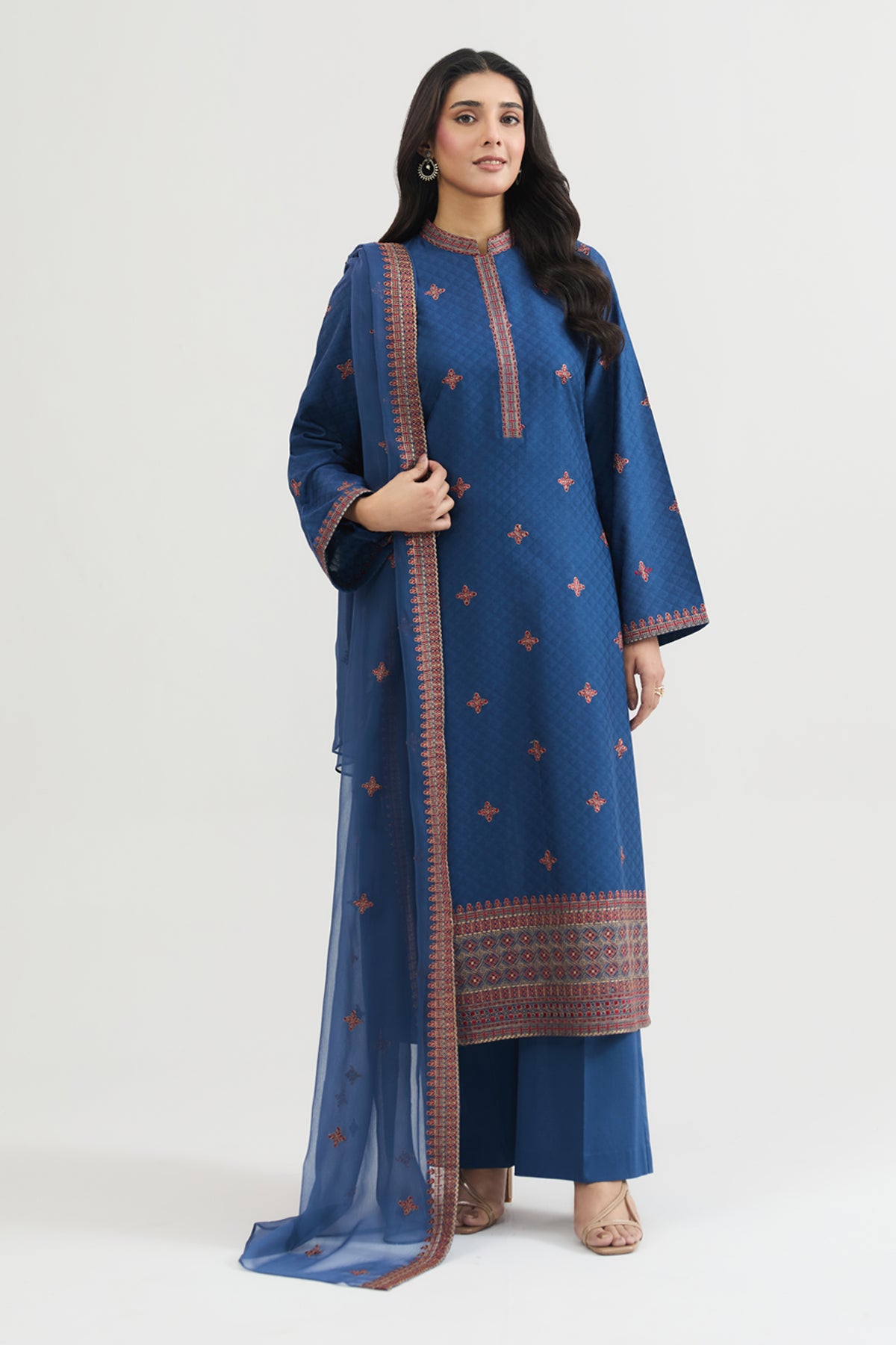 JACQUARD | EMBROIDERED - Shop Now at Kayseria