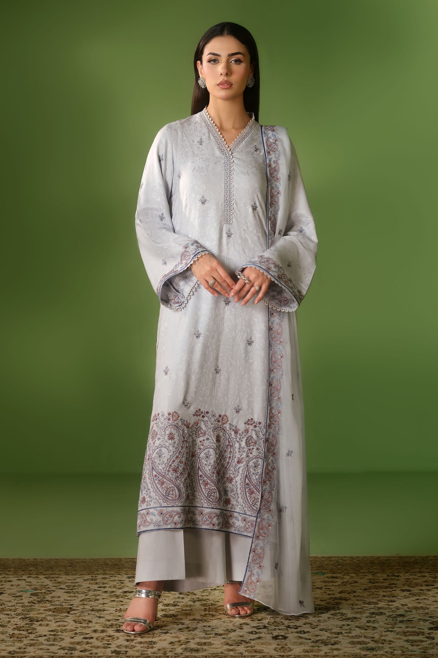 JACQUARD | EMBROIDERED