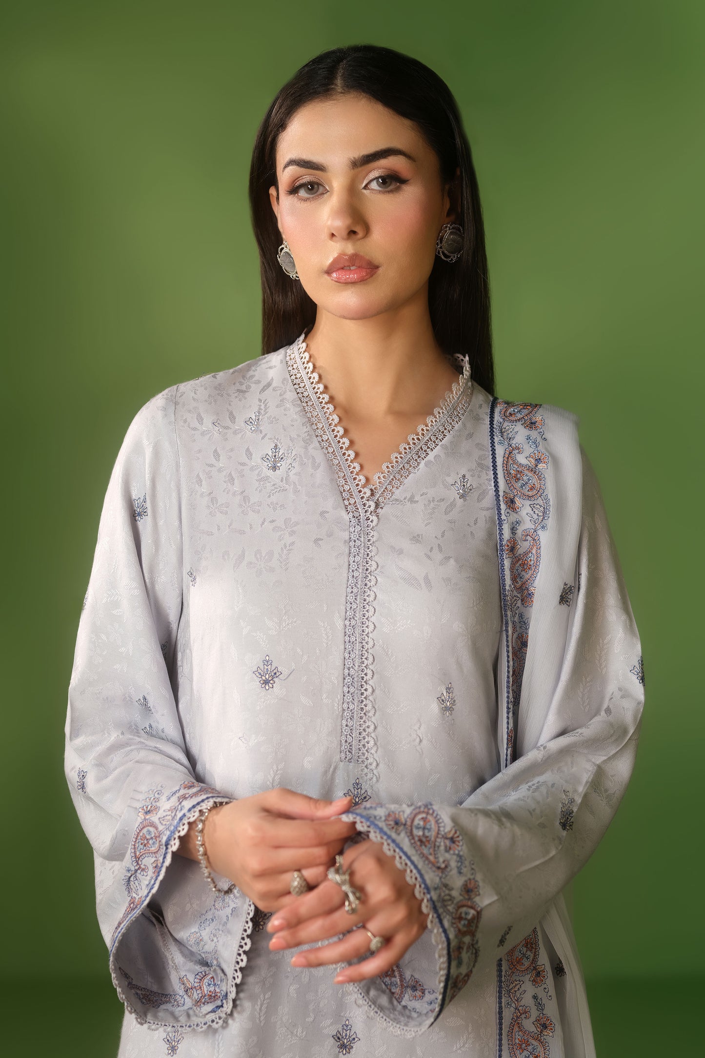 JACQUARD | EMBROIDERED