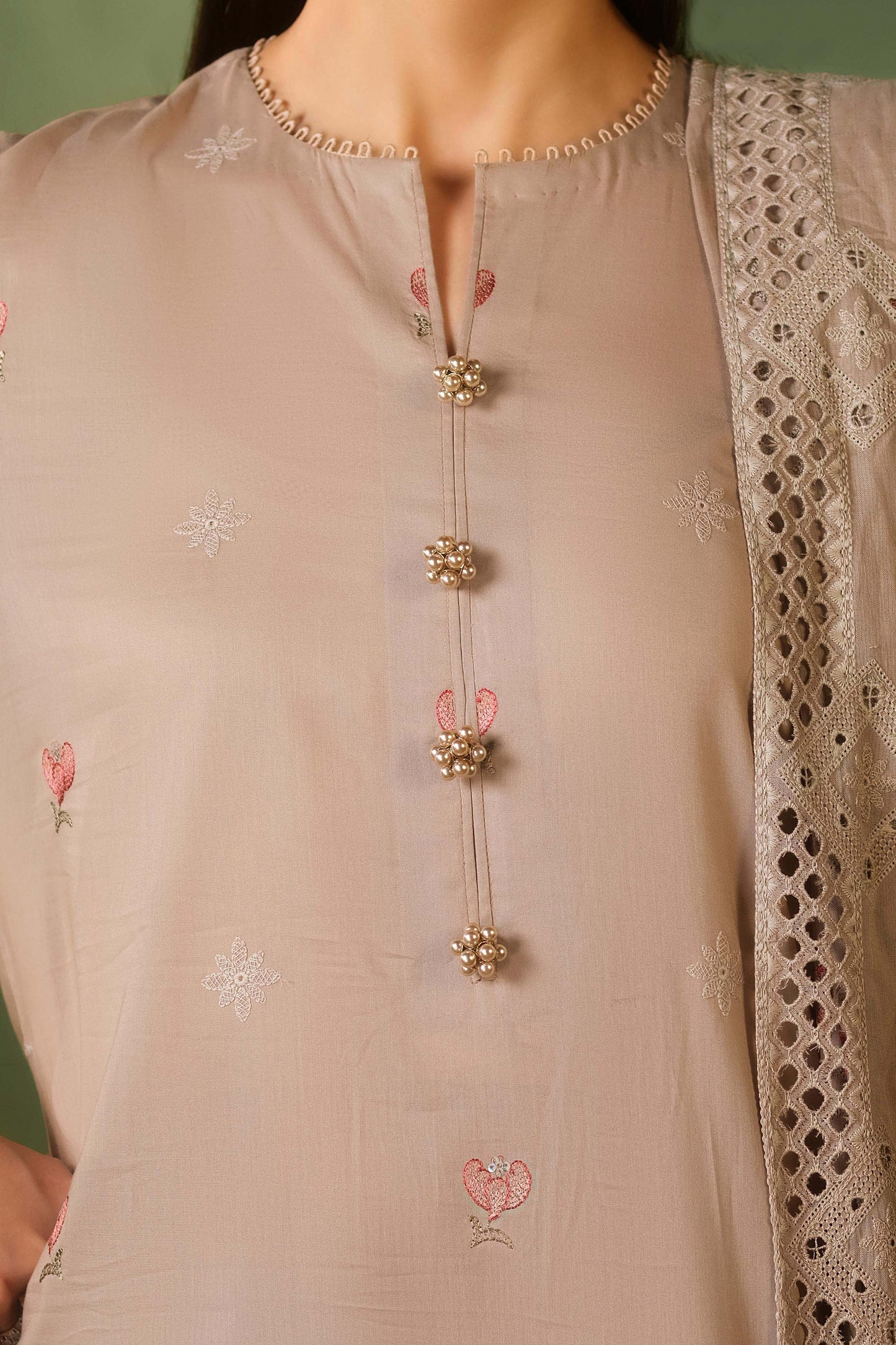 LAWN | EMBROIDERED