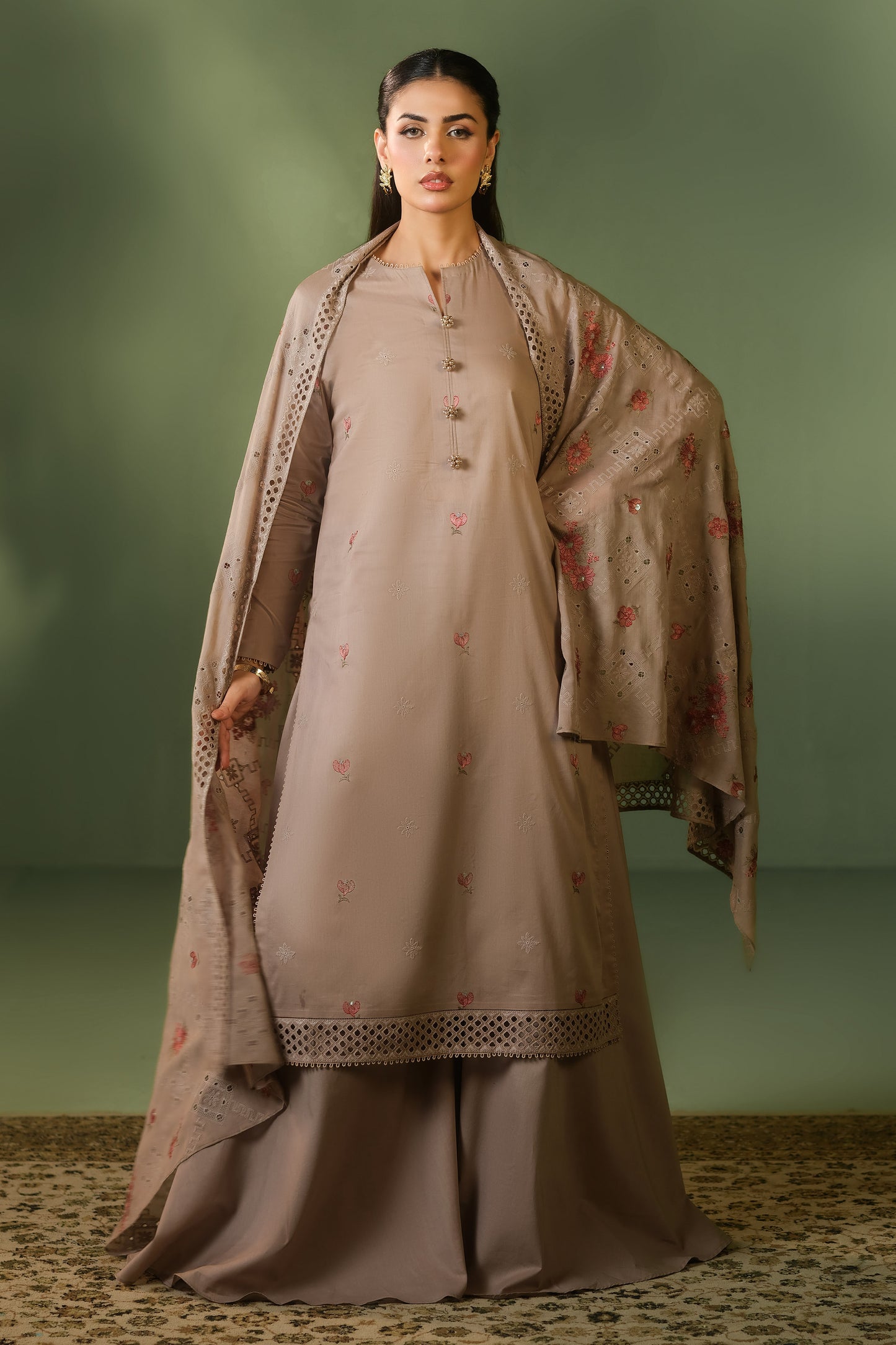 LAWN | EMBROIDERED