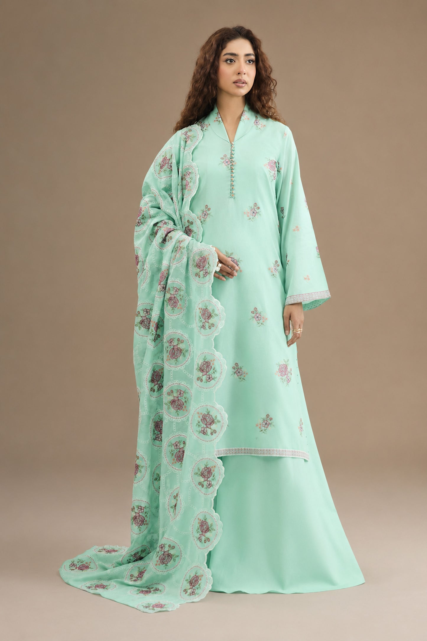 LAWN | EMBROIDERED