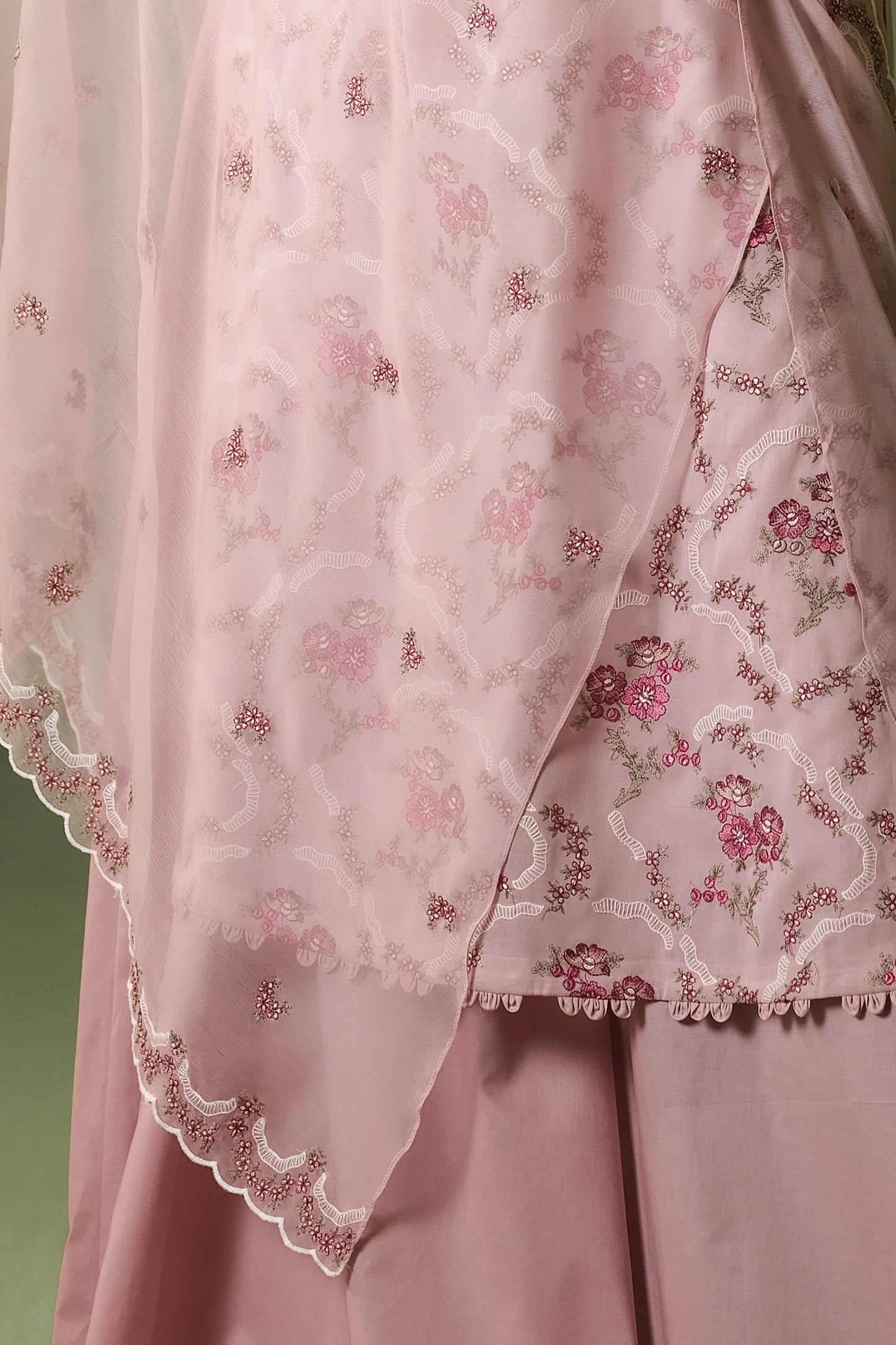 SWISS LAWN | EMBROIDERED