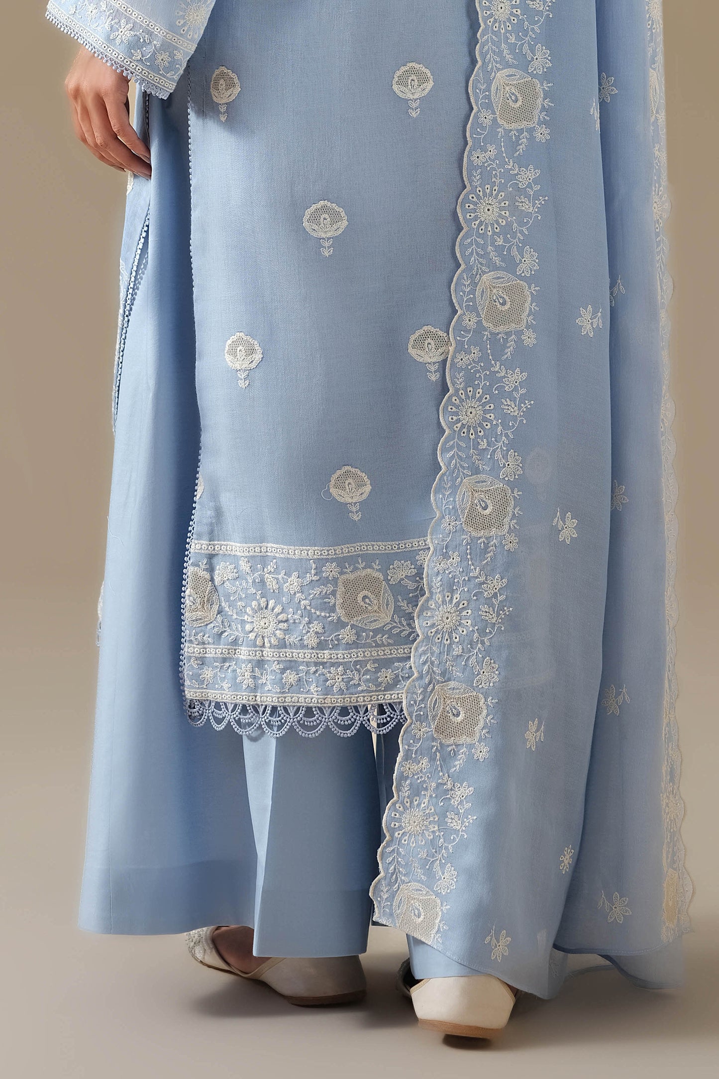 DHAKA MALMAL | EMBROIDERED