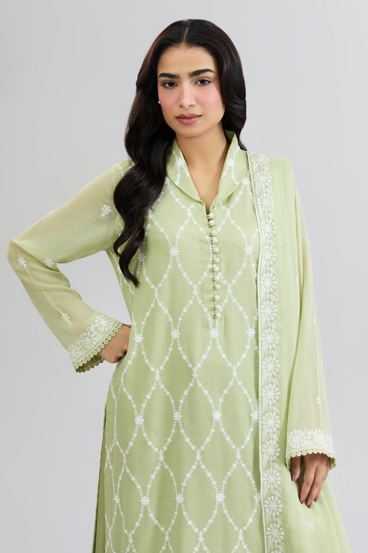 DHAKA MALMAL | EMBROIDERED - Shop Now at Kayseria