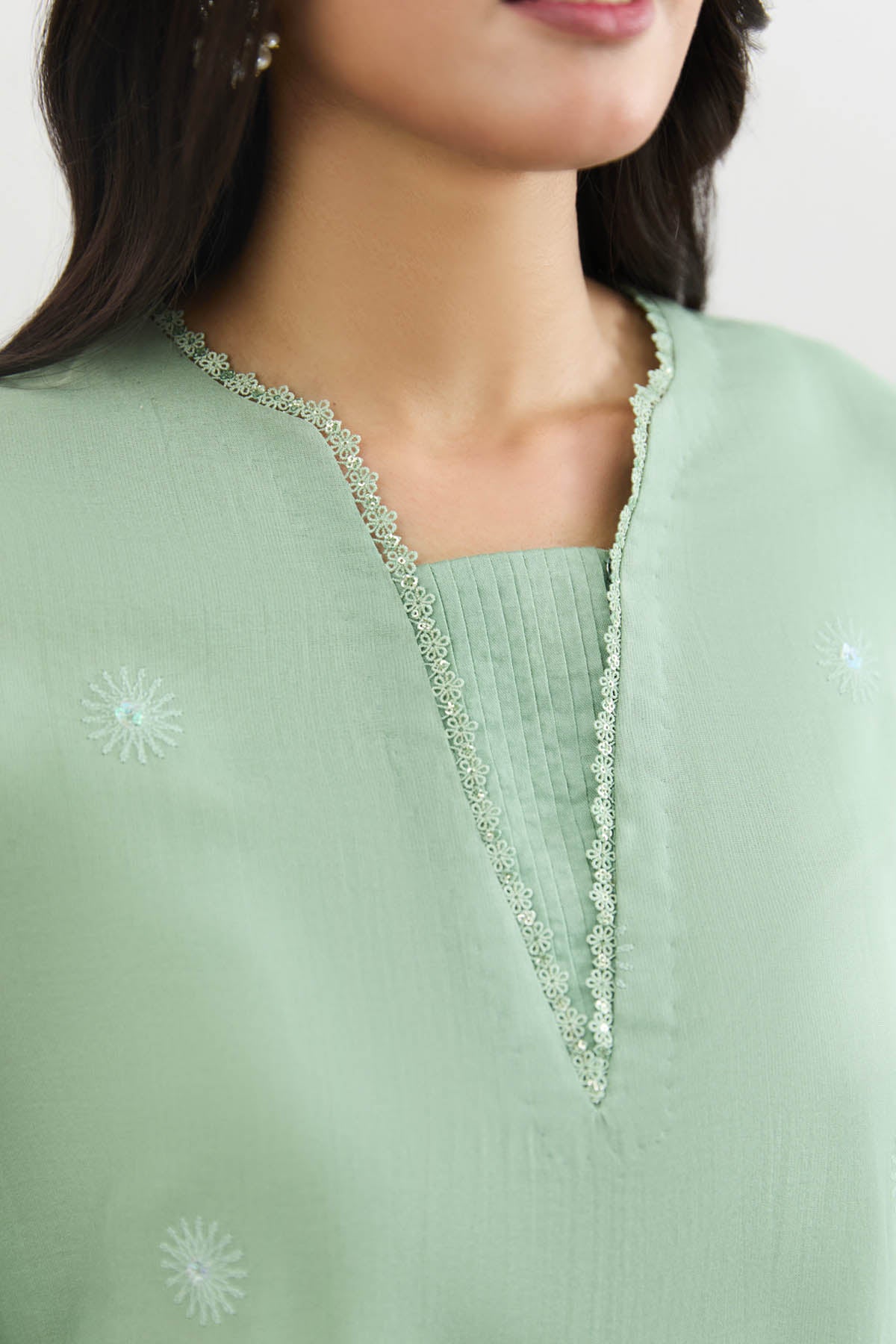 DHAKA MALMAL | EMBROIDERED - Shop Now at Kayseria