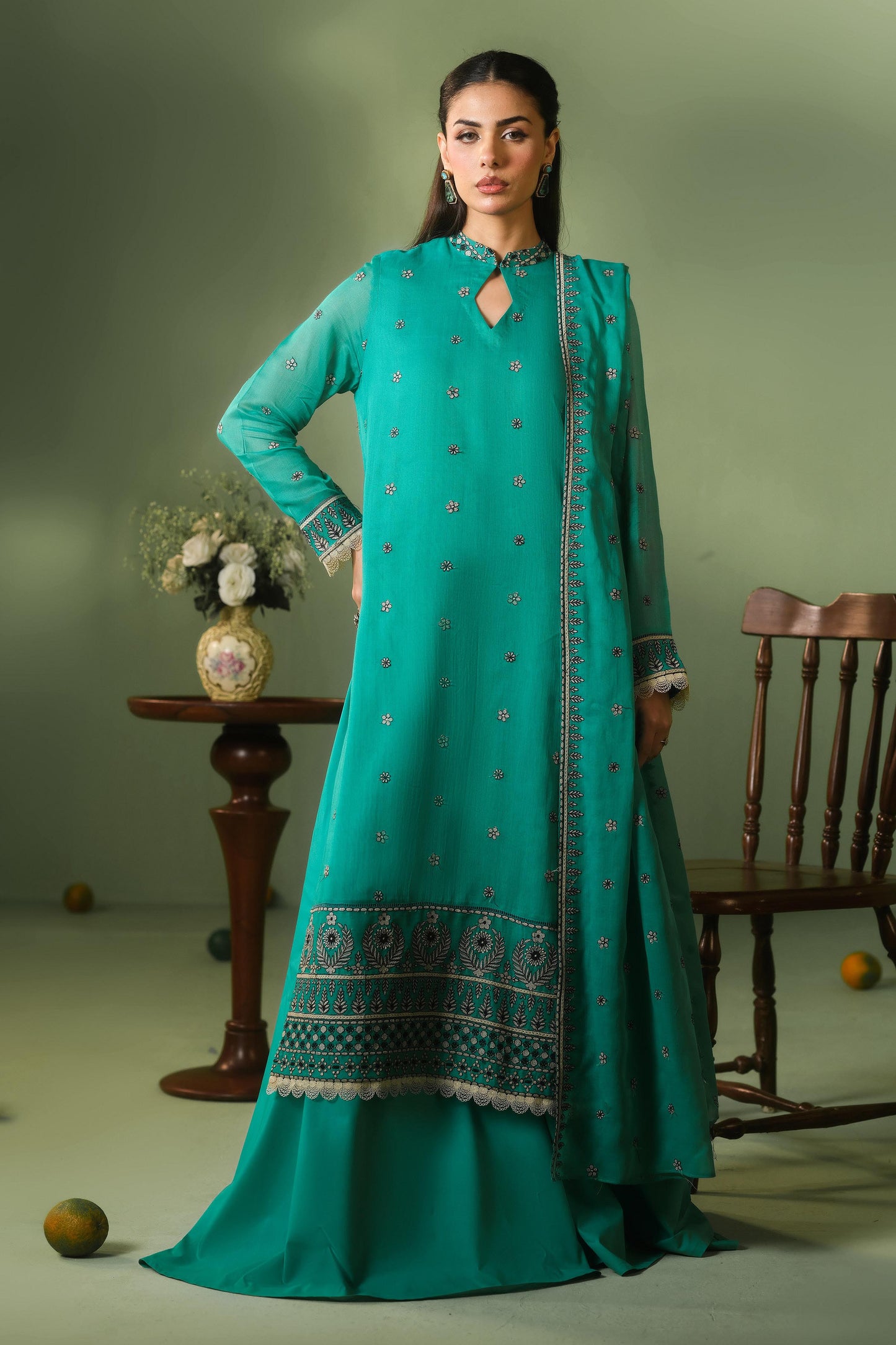 DHAKA MALMAL | EMBROIDERED
