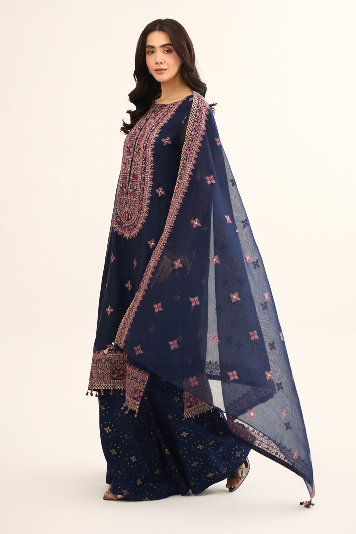 KHADI NET | EMBROIDERED - Shop Now at Kayseria