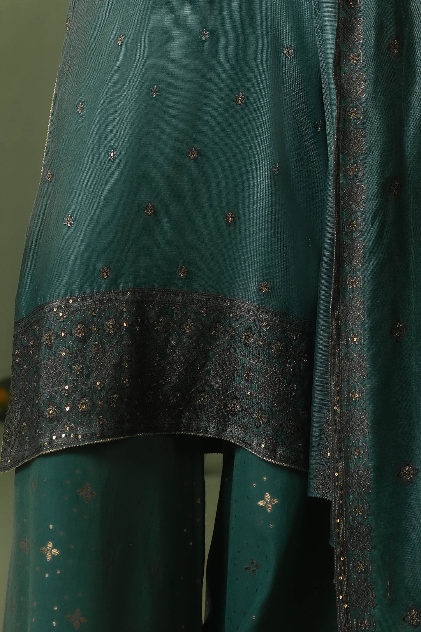 KHADI NET | EMBROIDERED