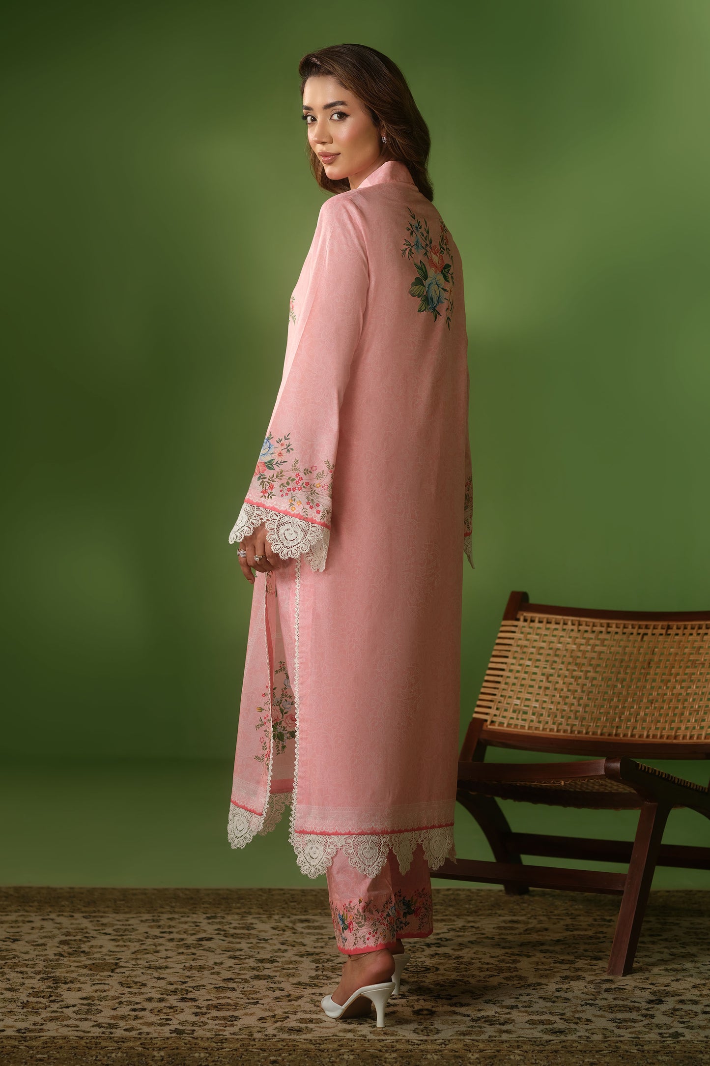 LAWN | EMBROIDERED