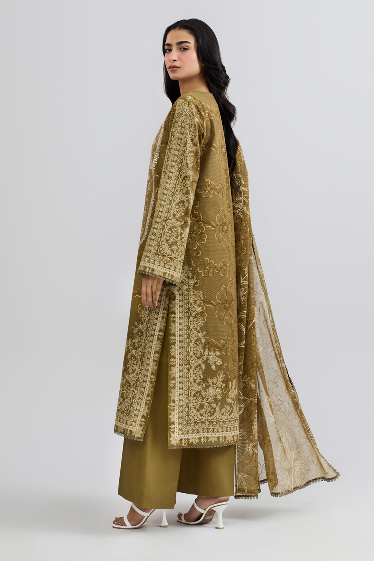 LAWN | EMBROIDERED - Shop Now at Kayseria