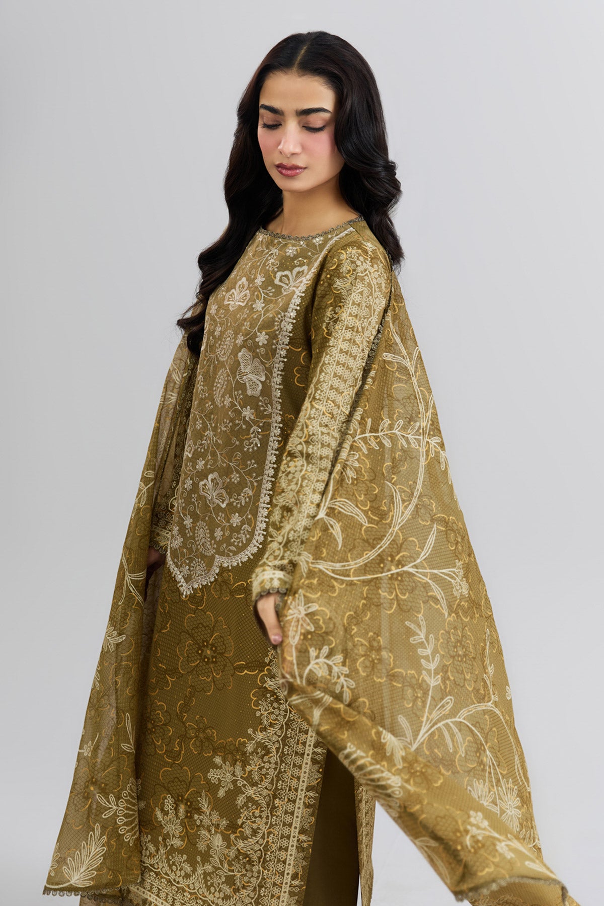 LAWN | EMBROIDERED - Shop Now at Kayseria