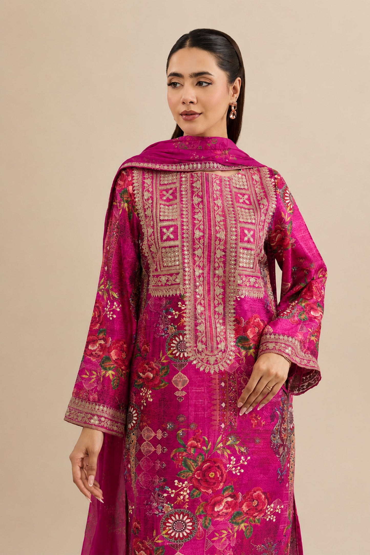 JACQUARD | EMBROIDERED