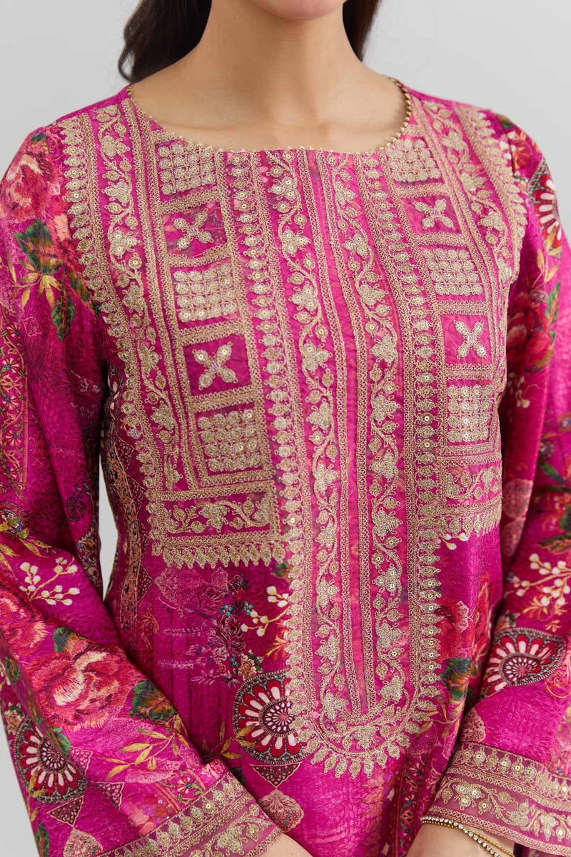 JACQUARD | EMBROIDERED