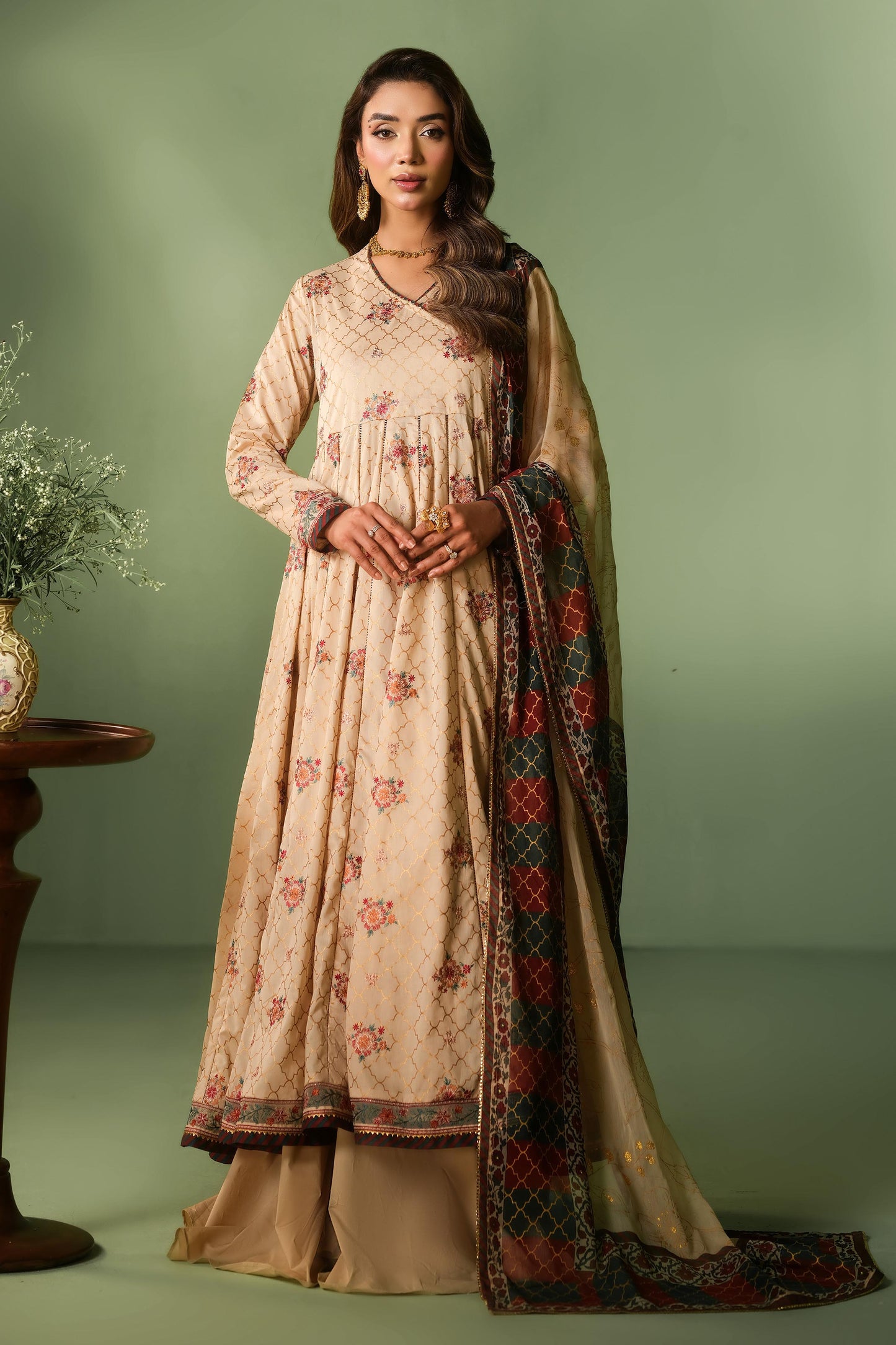 LAWN | EMBROIDERED