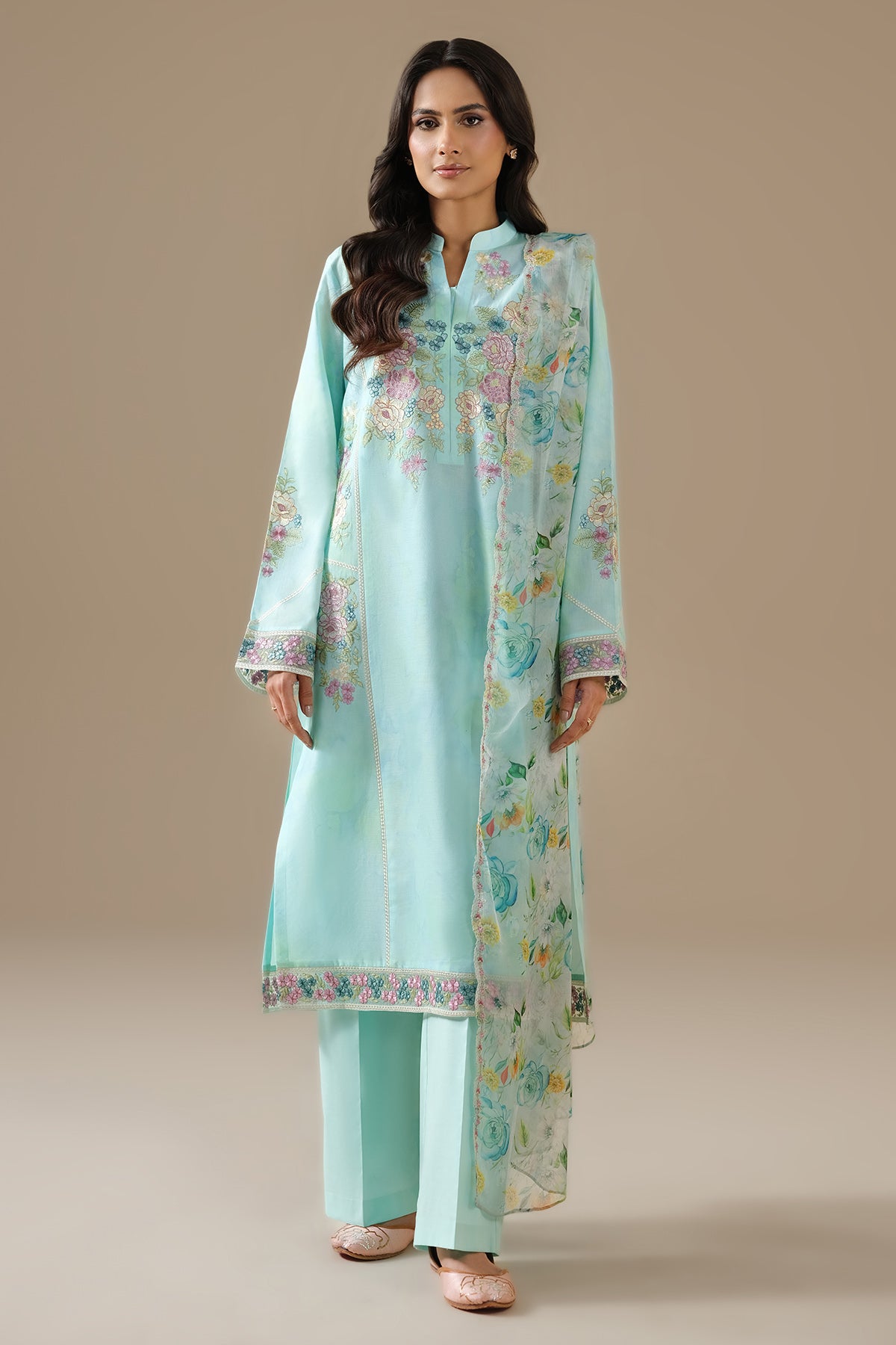 LAWN | EMBROIDERED