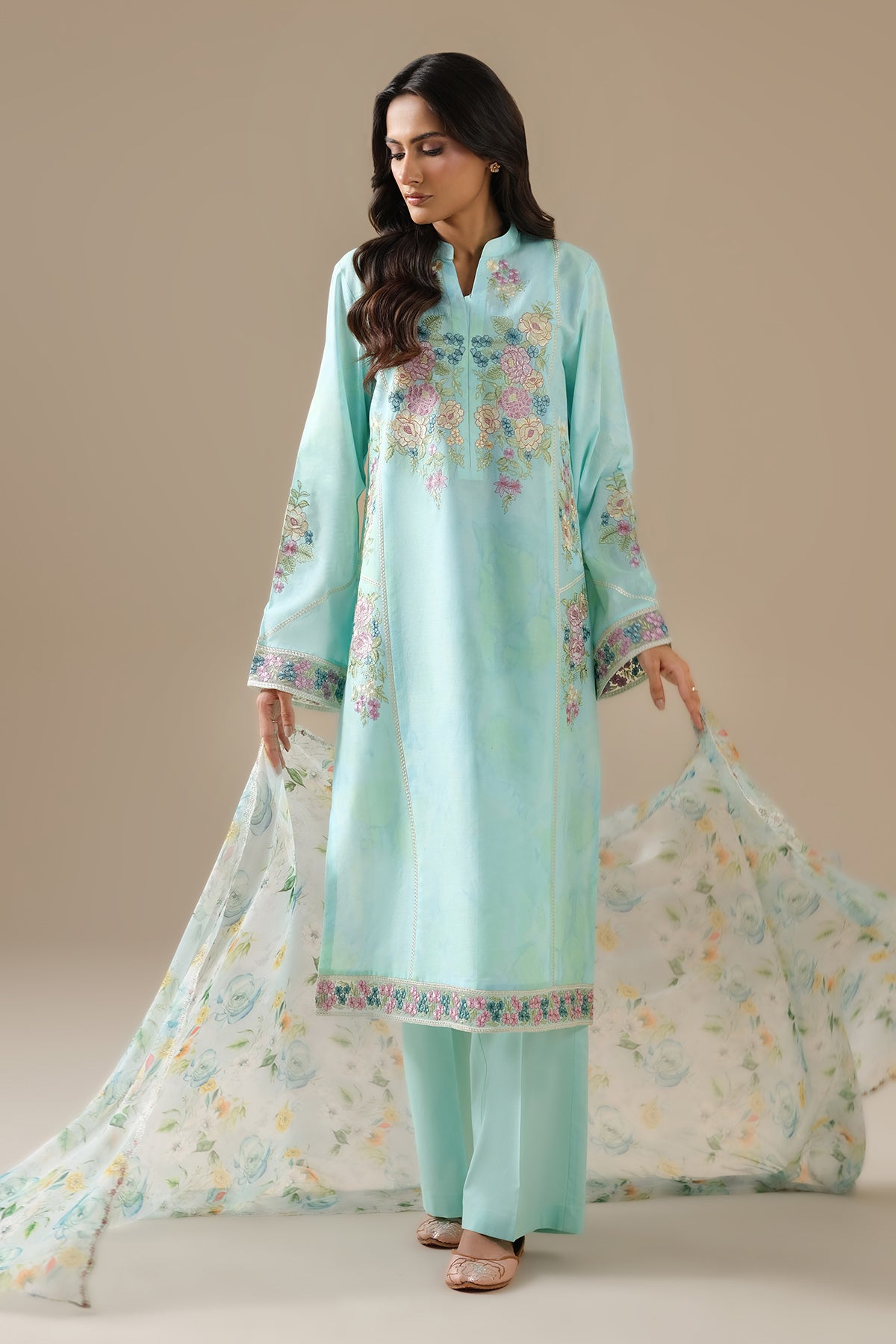 LAWN | EMBROIDERED
