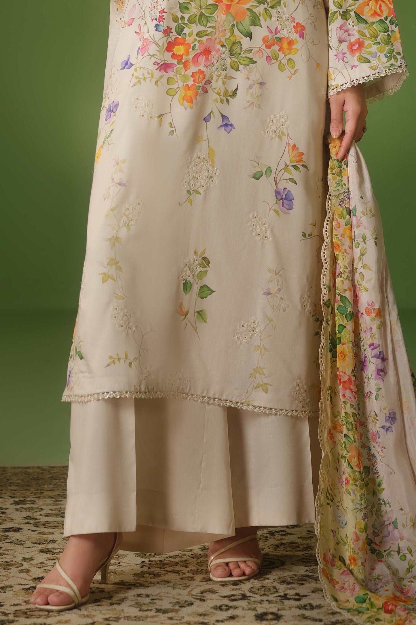 RAW SILK | EMBROIDERED
