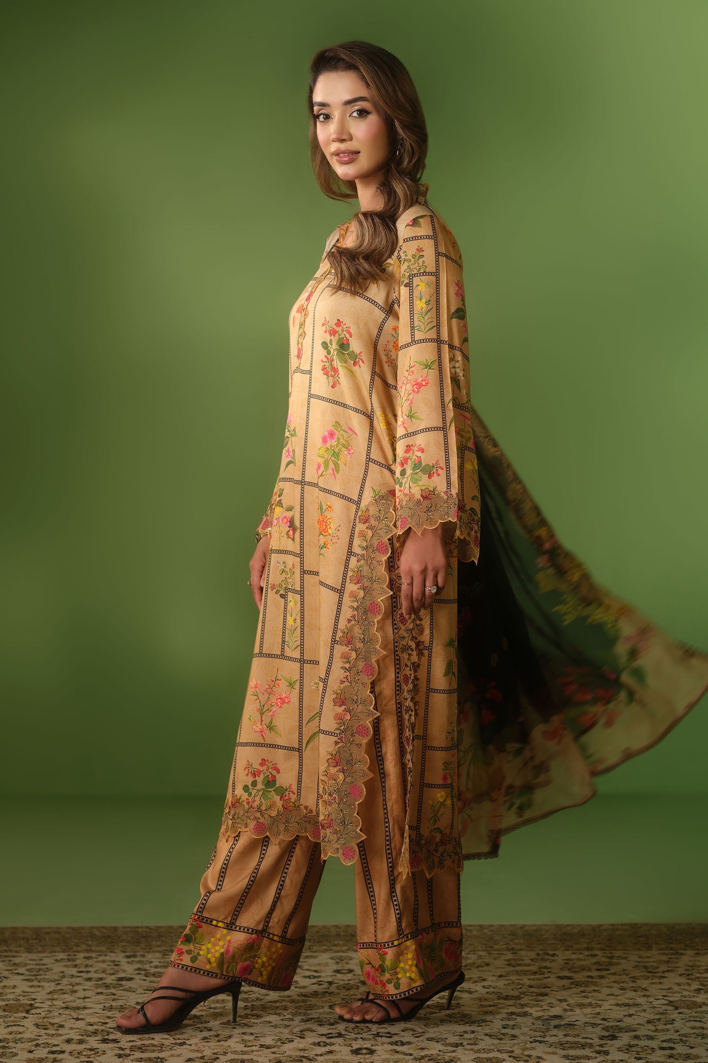 RAW SILK | EMBROIDERED
