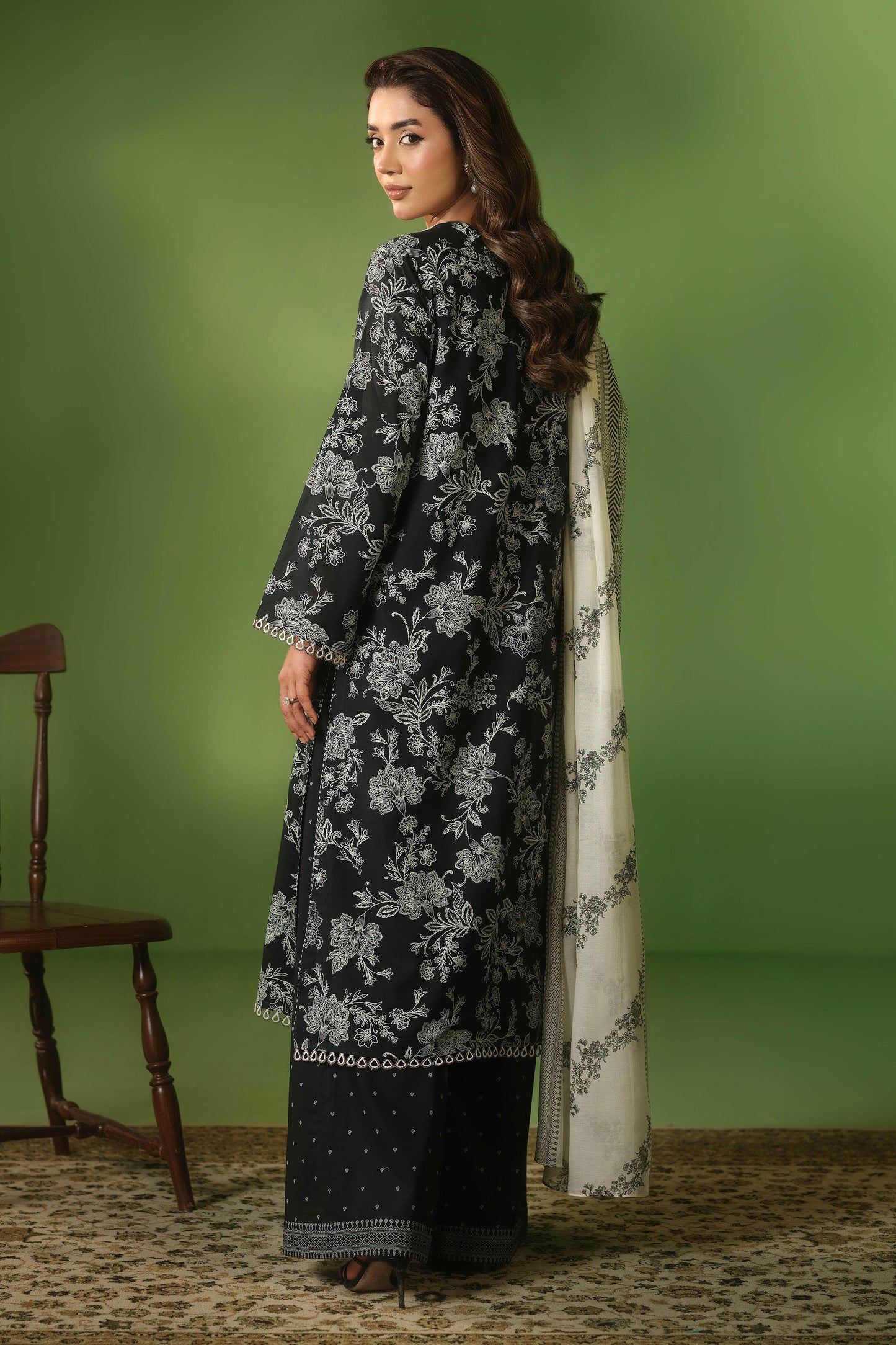 DHAKA MALMAL | EMBROIDERED