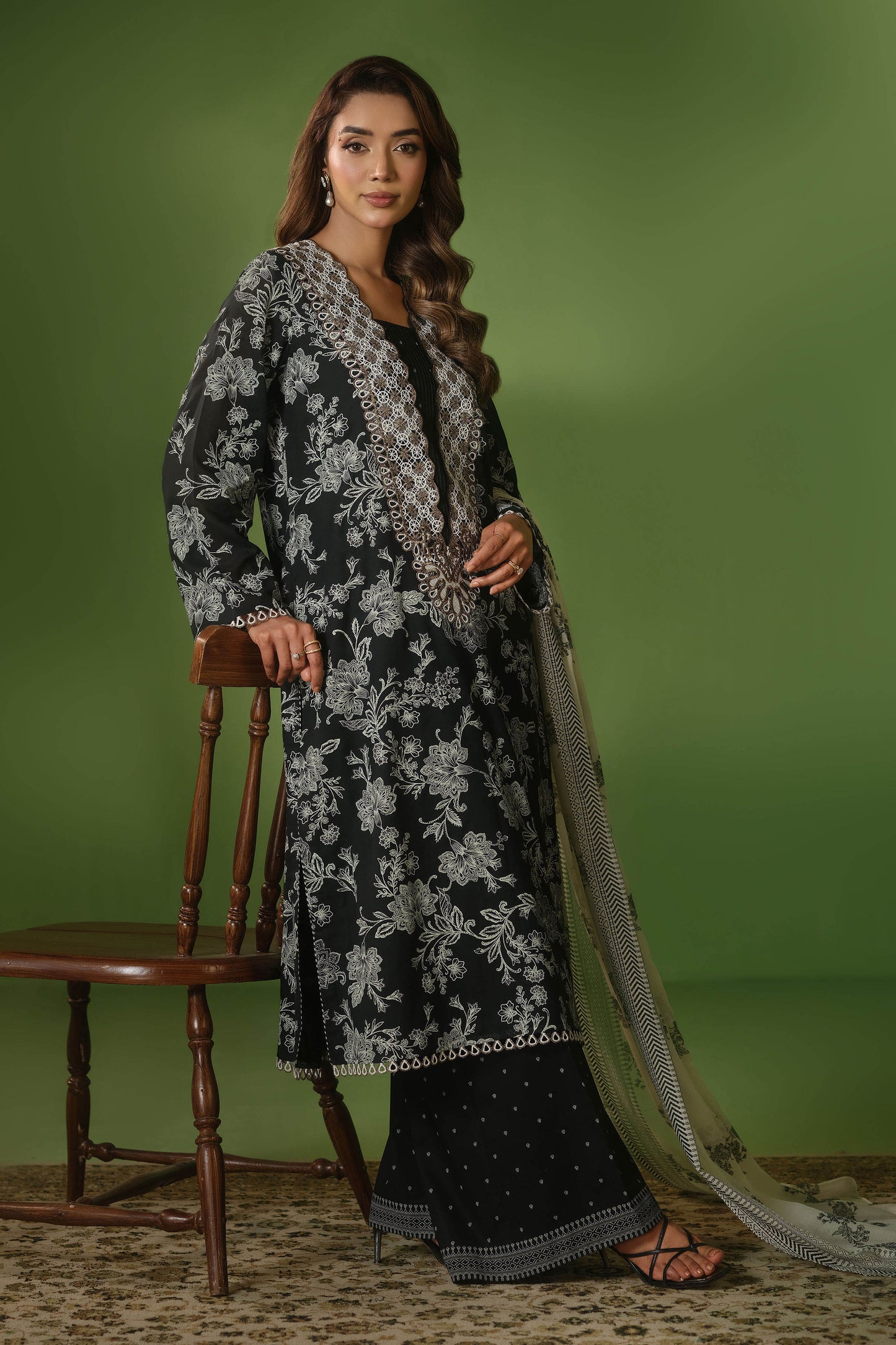 DHAKA MALMAL | EMBROIDERED