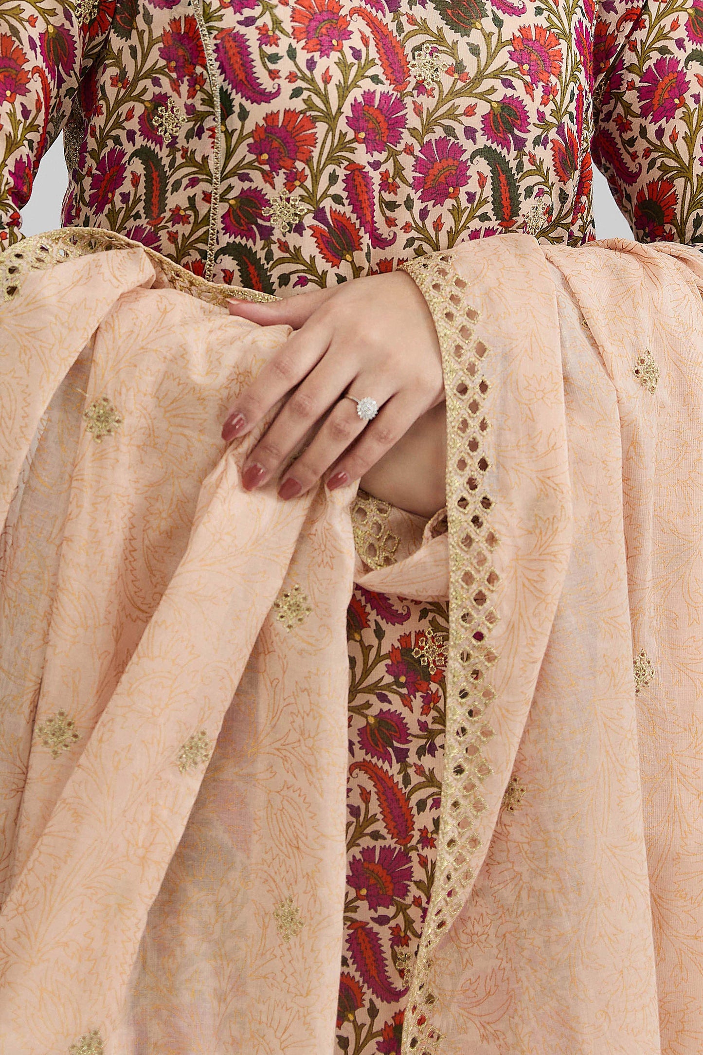 DHAKA MALMAL | EMBROIDERED