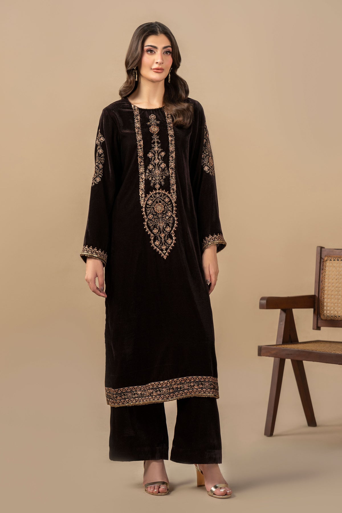 VELVET | EMBROIDERED KAYSERIA EXCLUSIVE WINTER-26