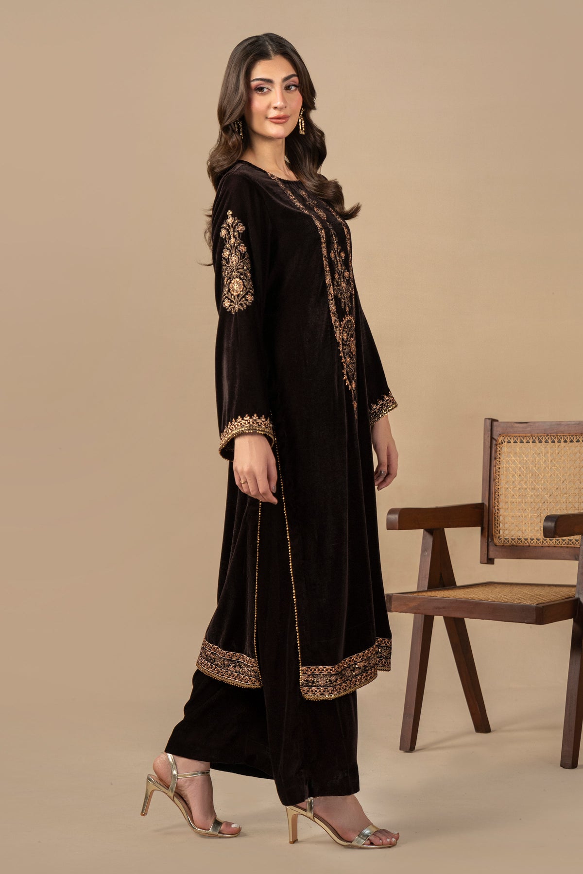VELVET | EMBROIDERED