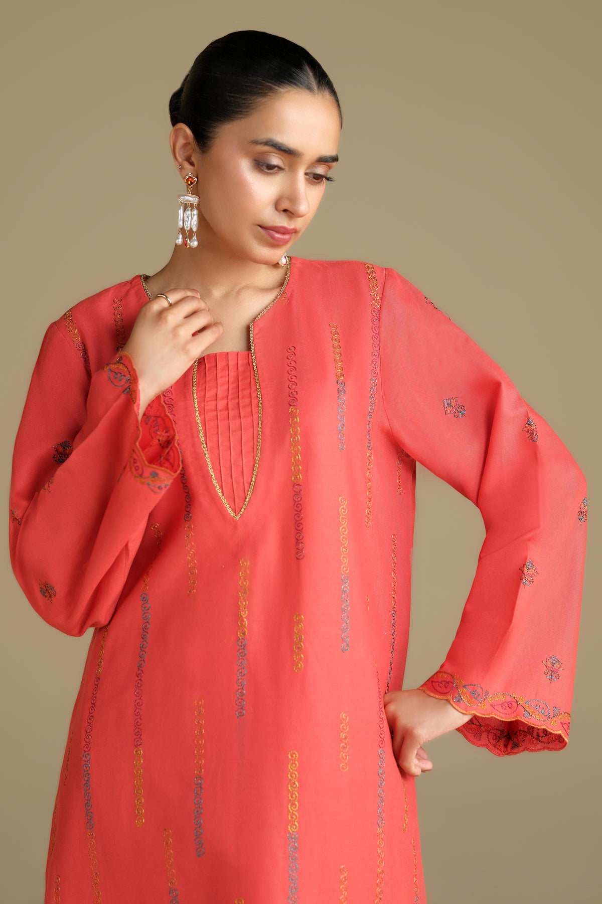 KHADDAR | EMBROIDERED