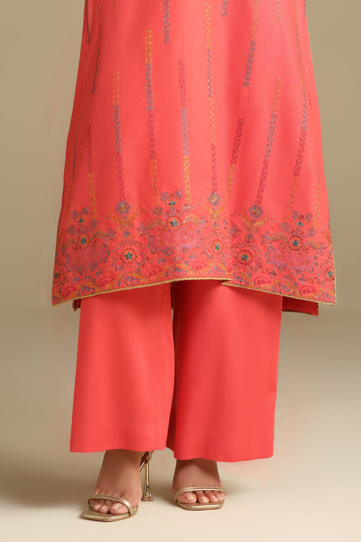 KHADDAR | EMBROIDERED