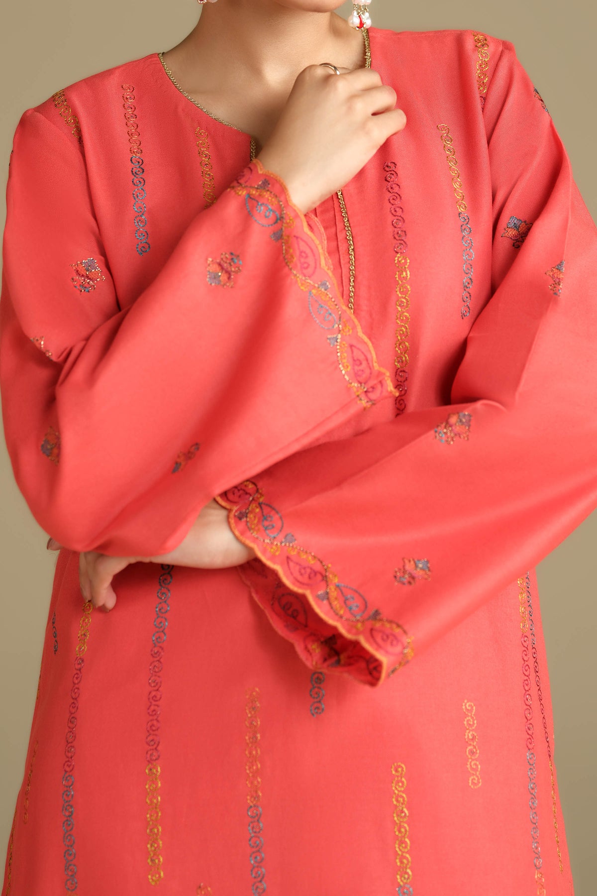 KHADDAR | EMBROIDERED