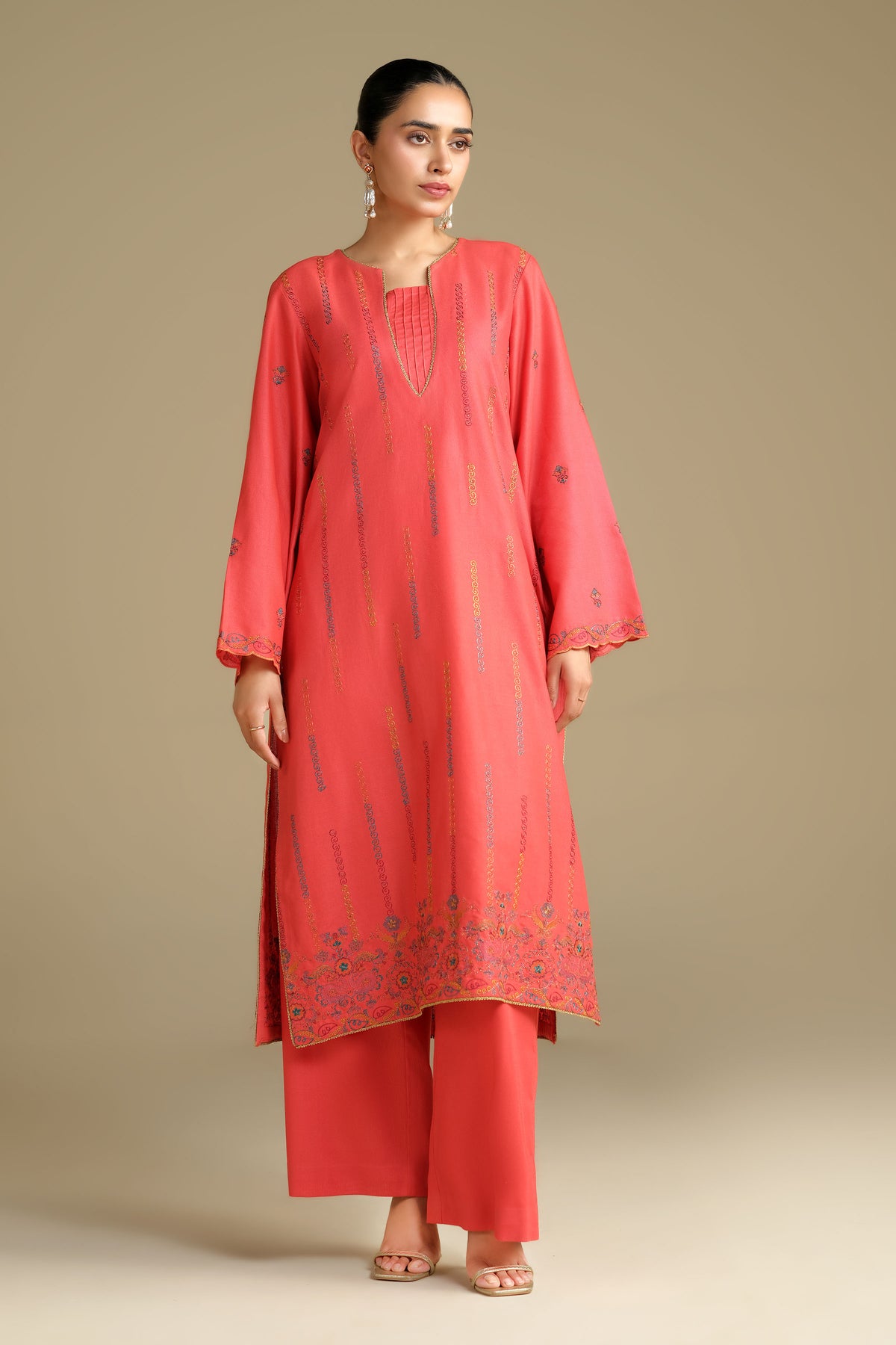 KHADDAR | EMBROIDERED