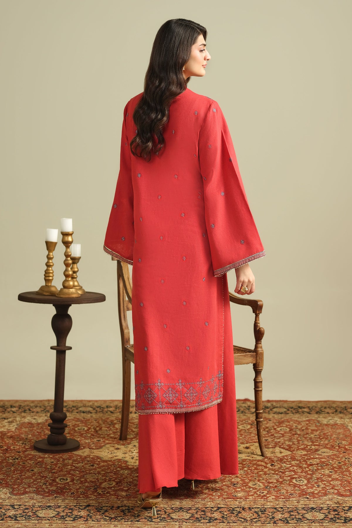 LINEN | EMBROIDERED