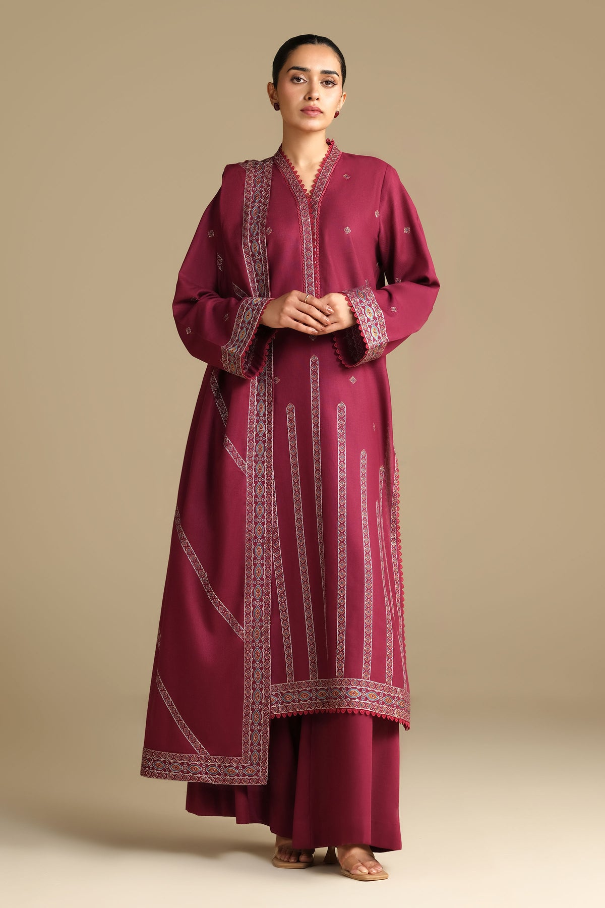 KHADDAR | EMBROIDERED