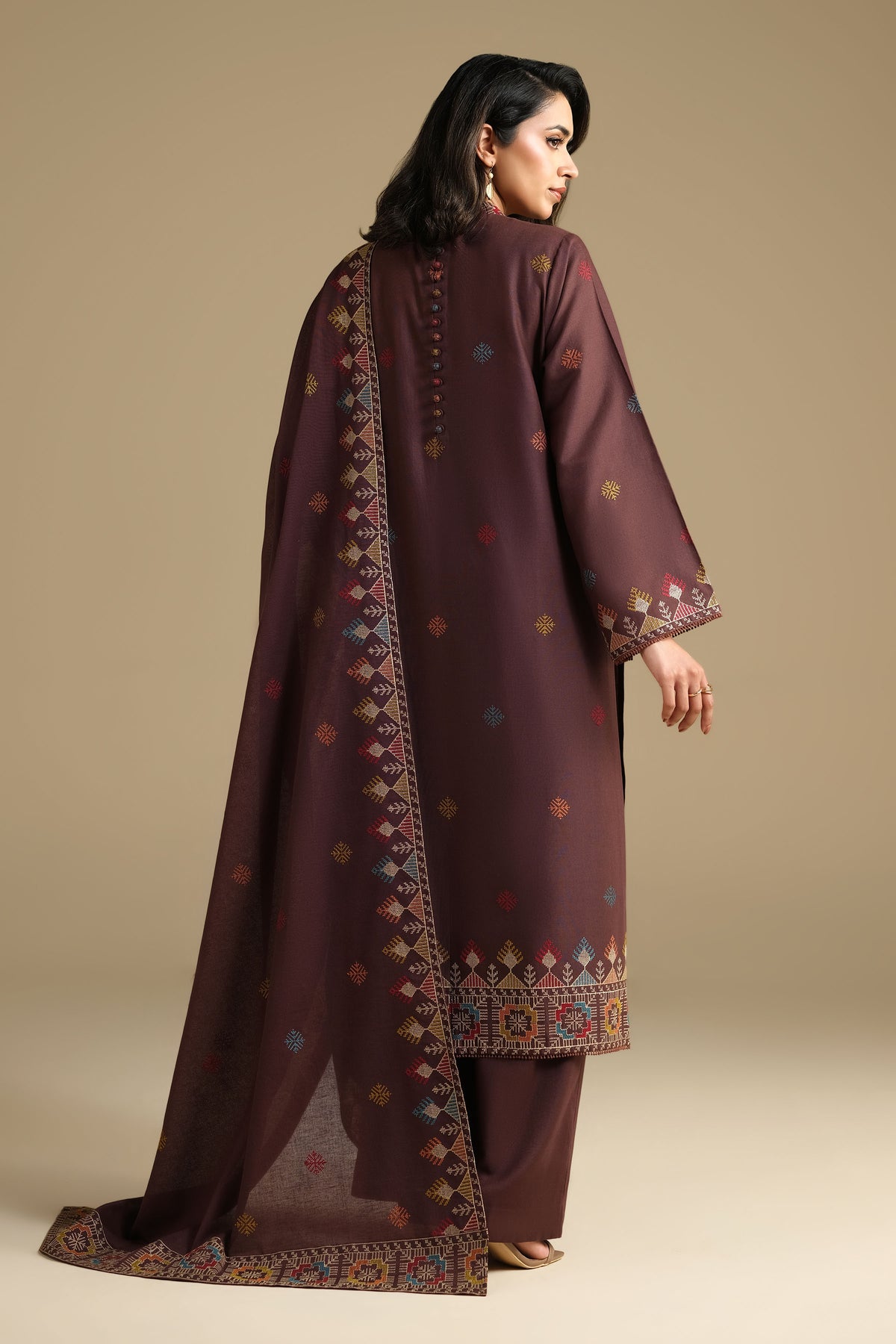 KHADDAR | EMBROIDERED