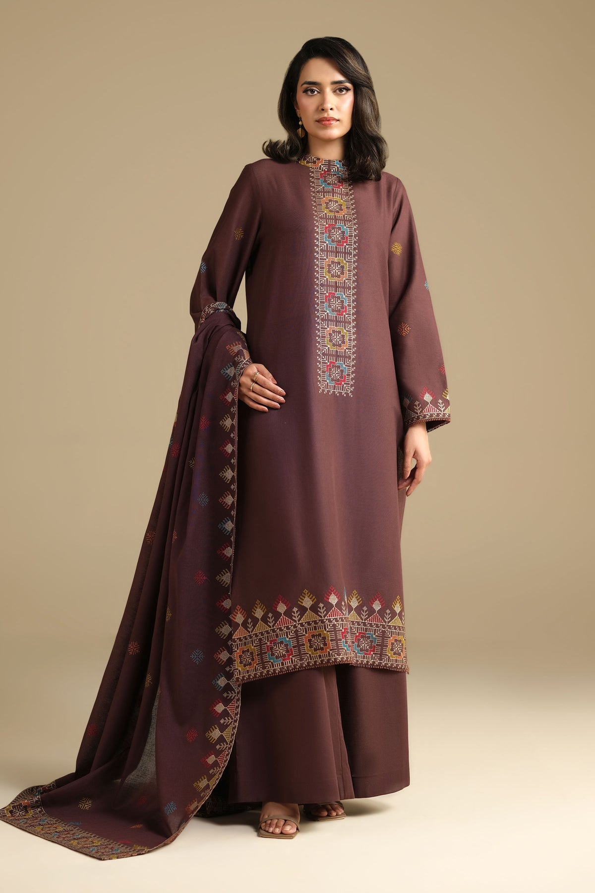 KHADDAR | EMBROIDERED