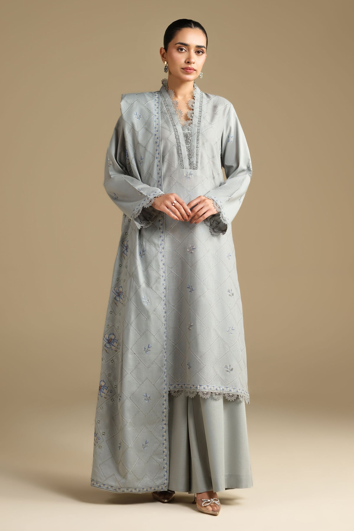 KHADDAR | EMBROIDERED