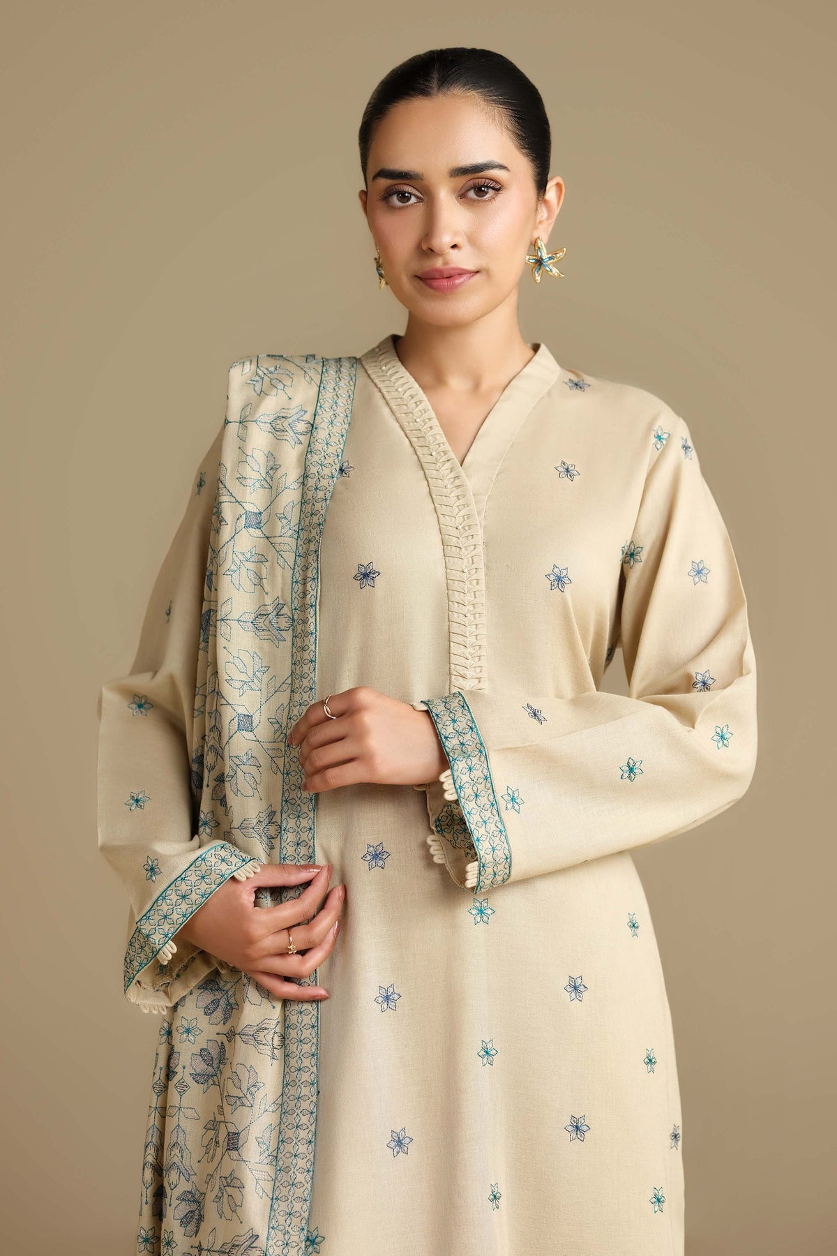 KHADDAR | EMBROIDERED