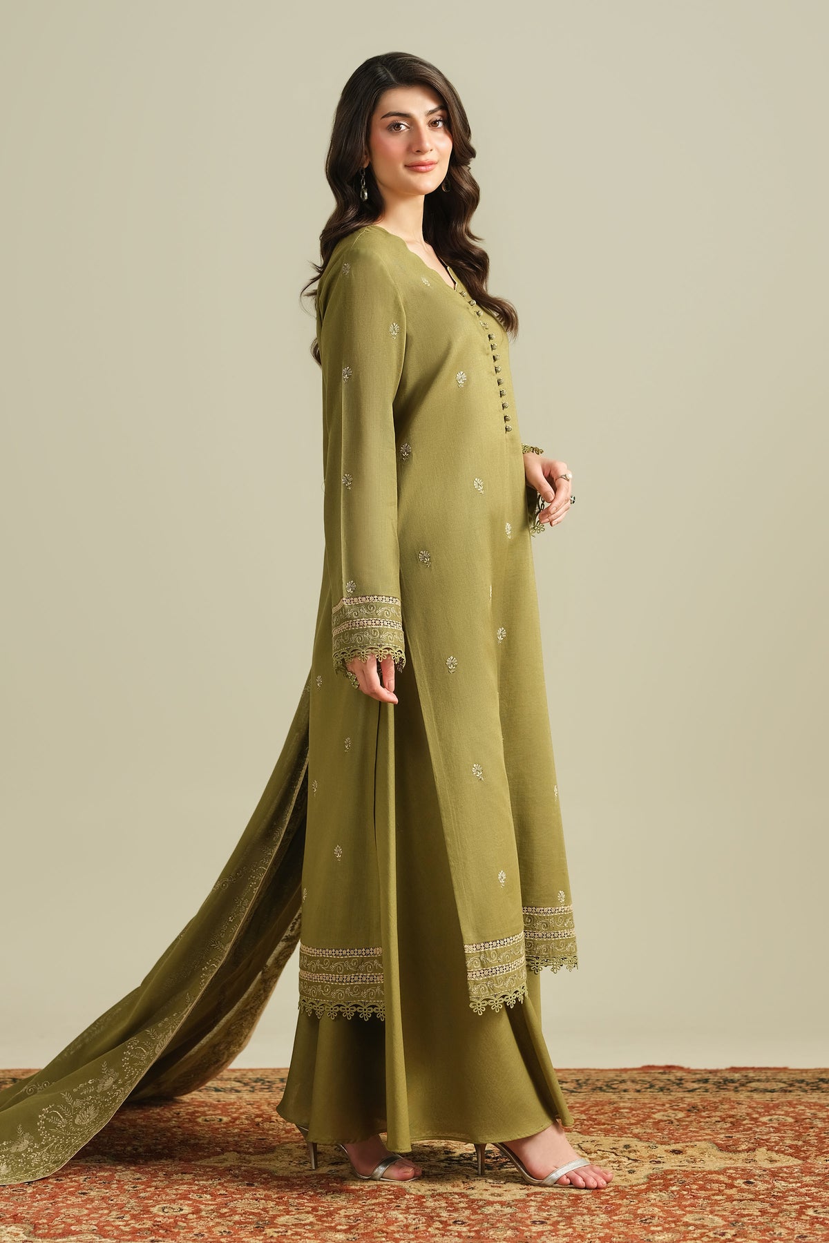 KHADDAR | EMBROIDERED