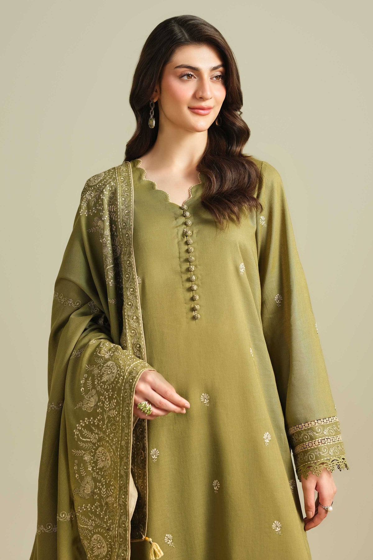 KHADDAR | EMBROIDERED