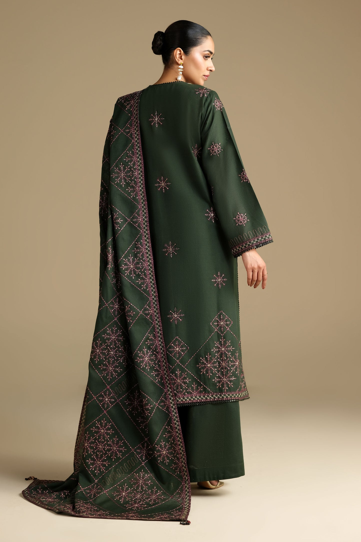KHADDAR | EMBROIDERED