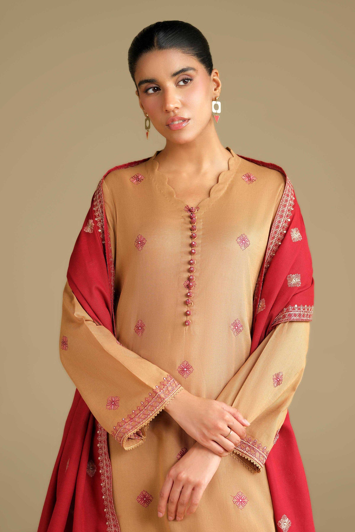 KHADDAR | EMBROIDERED